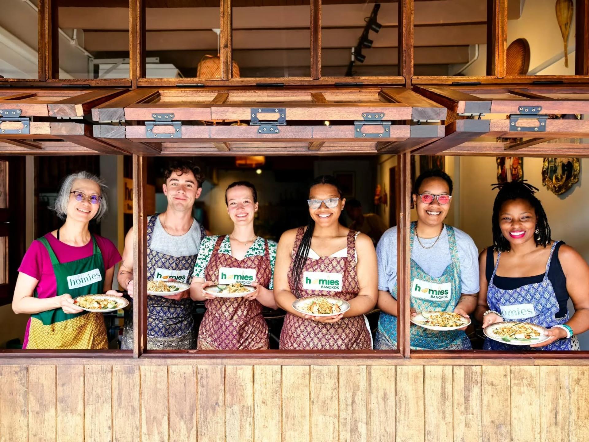 Homies Thai cooking class - Thumbnail 31