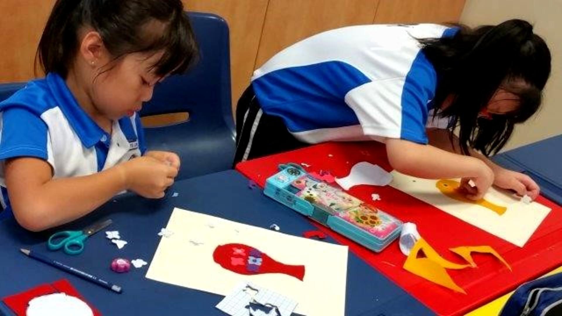 Cloth-Paste Painting: Preserving Stories Through Fabric Art - Thumbnail 2