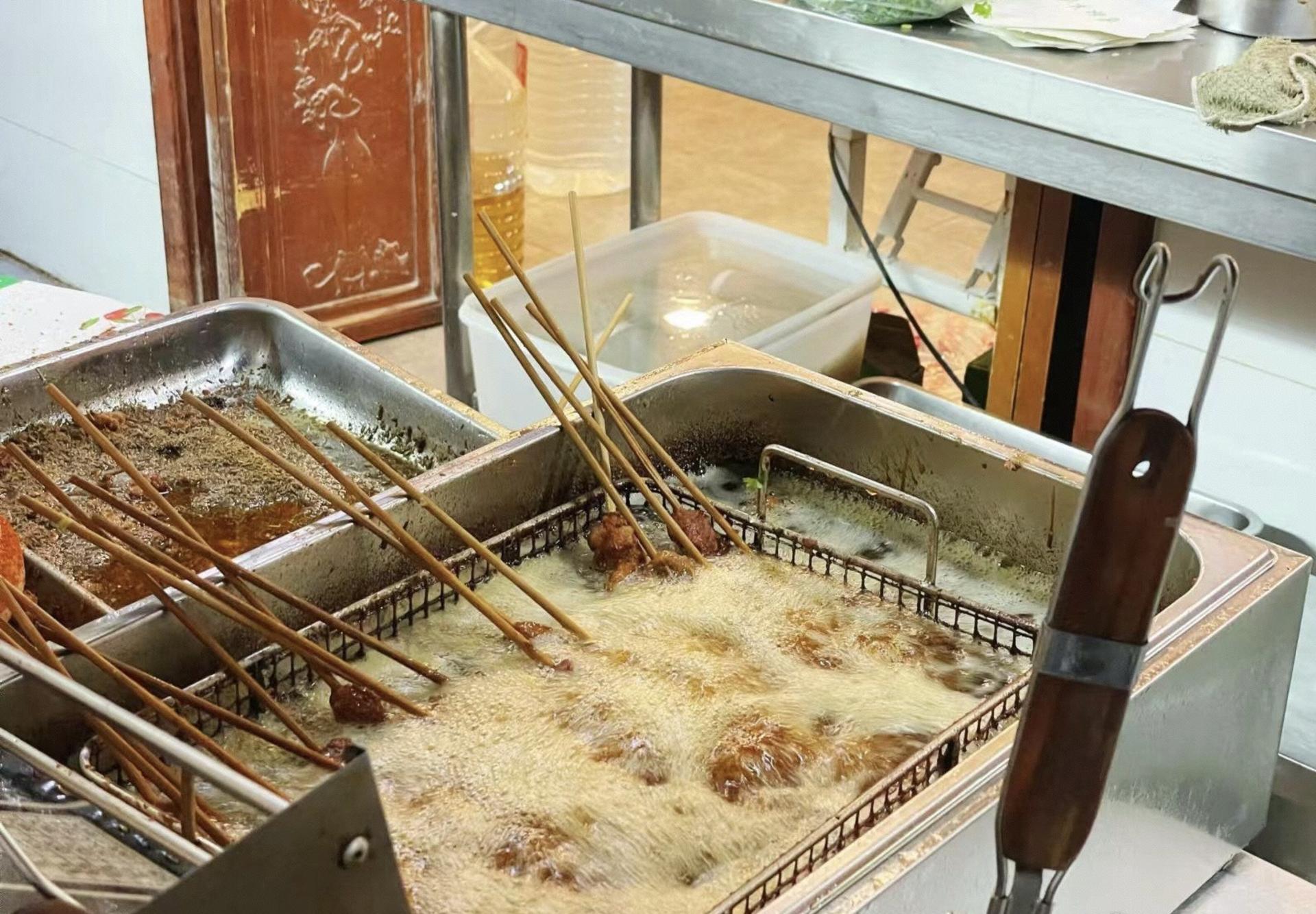 Beijing Niujie Private Food Tour for Food Lovers - Eatwith - Thumbnail 6