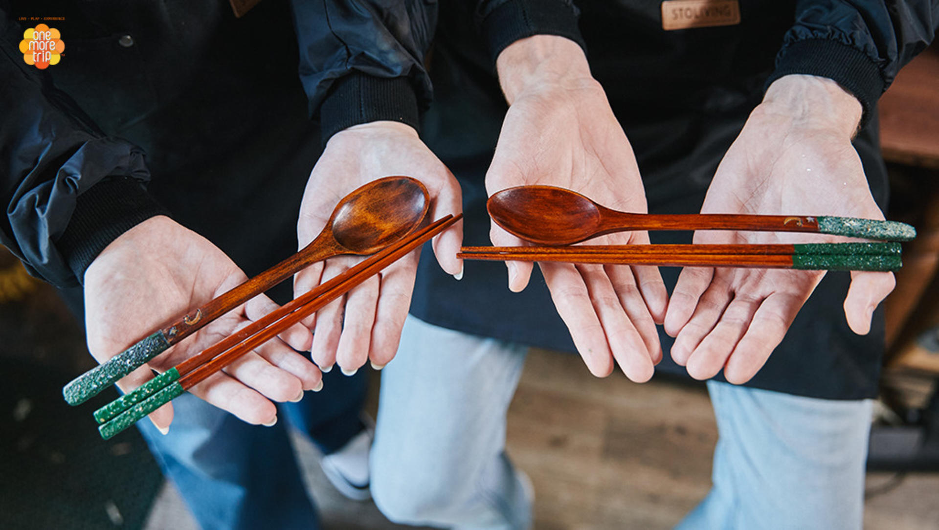 MakingExperienceTraditional Mother-of-pearl Lacquered Spoon in Seoul - Thumbnail 11