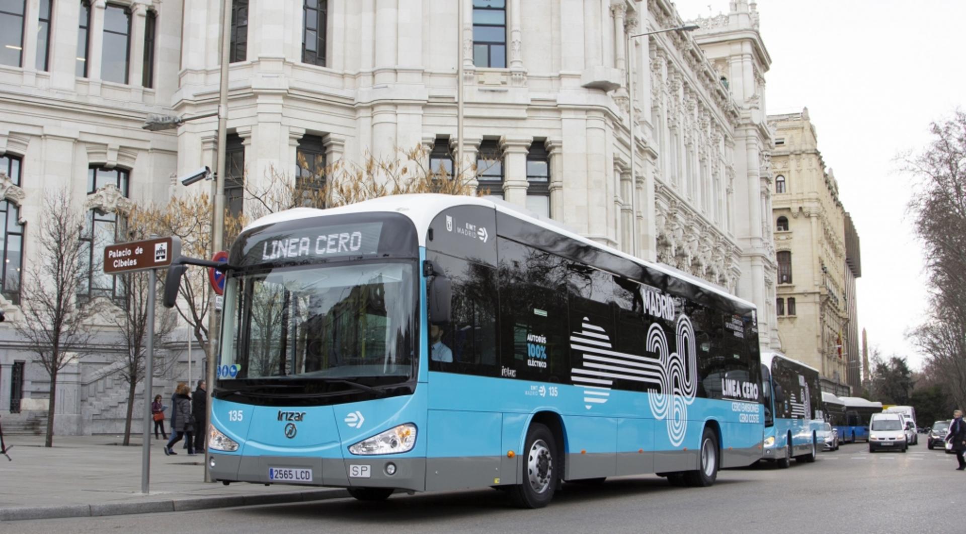 Adolfo Suarez Madrid-Barajas Airport - Madrid Bus by EMT - Image 1