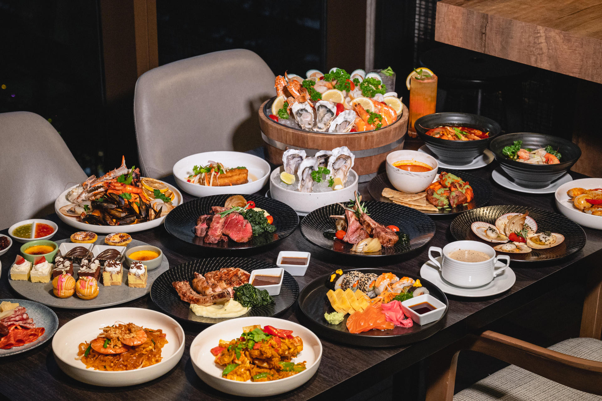 Buffet Stock.Room at Kimpton Maa-Lai Bangkok - Thumbnail 2