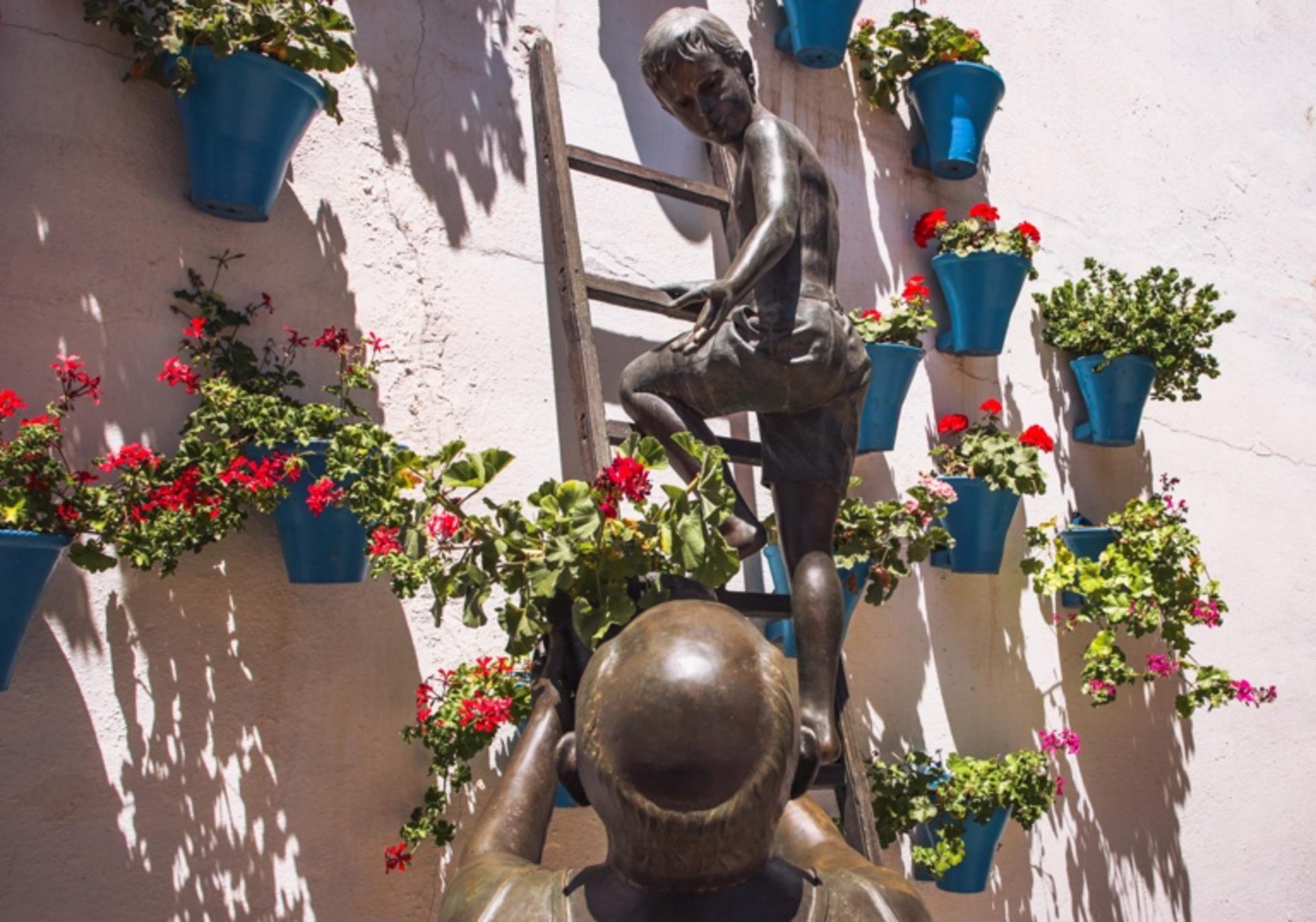 Private Cordoba Scavenger Hunt and Sights Self-Guided Trip - Thumbnail 2