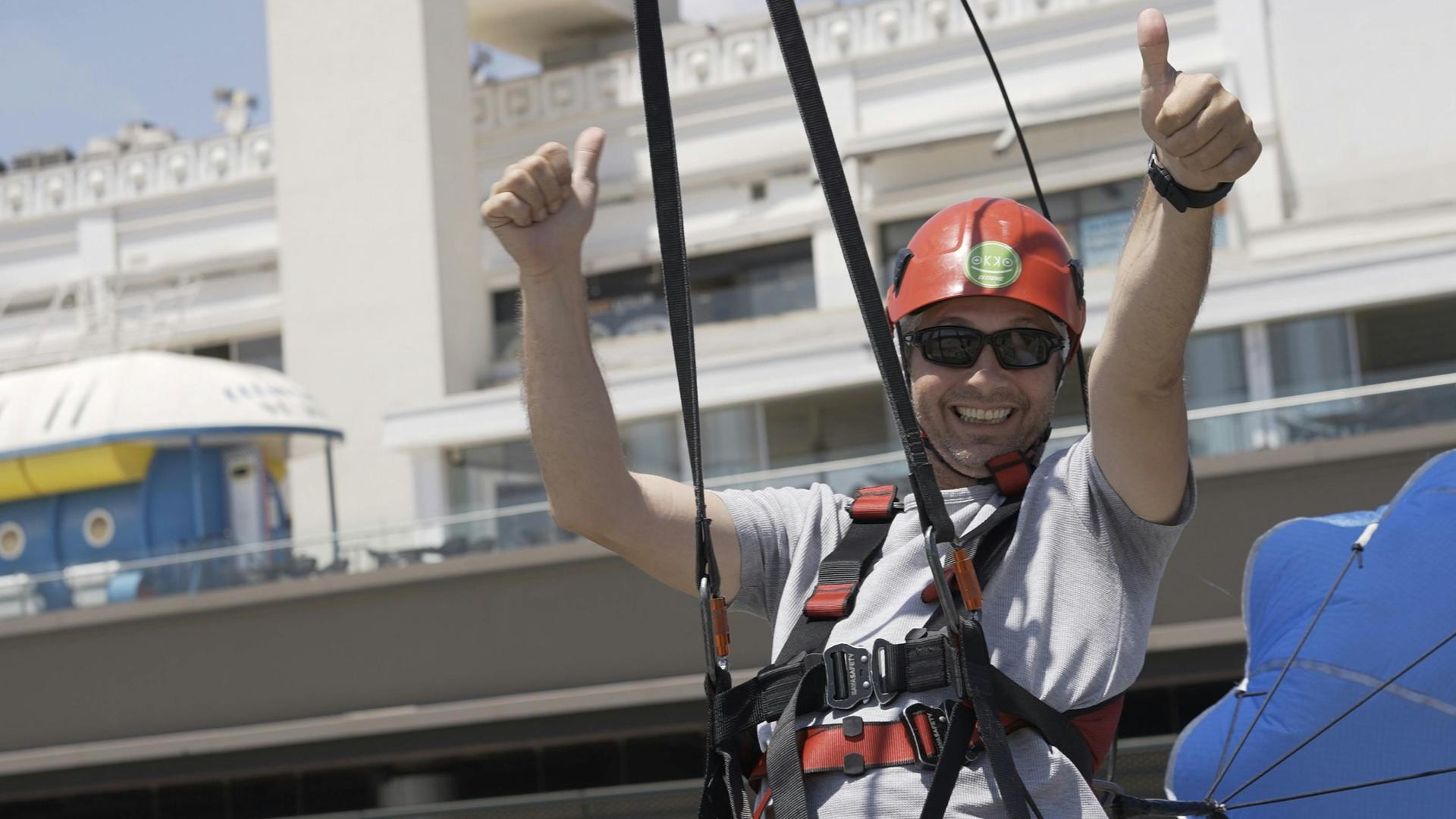 Zipline experience at Vialand Shopping Mall in Istanbul - Thumbnail 3