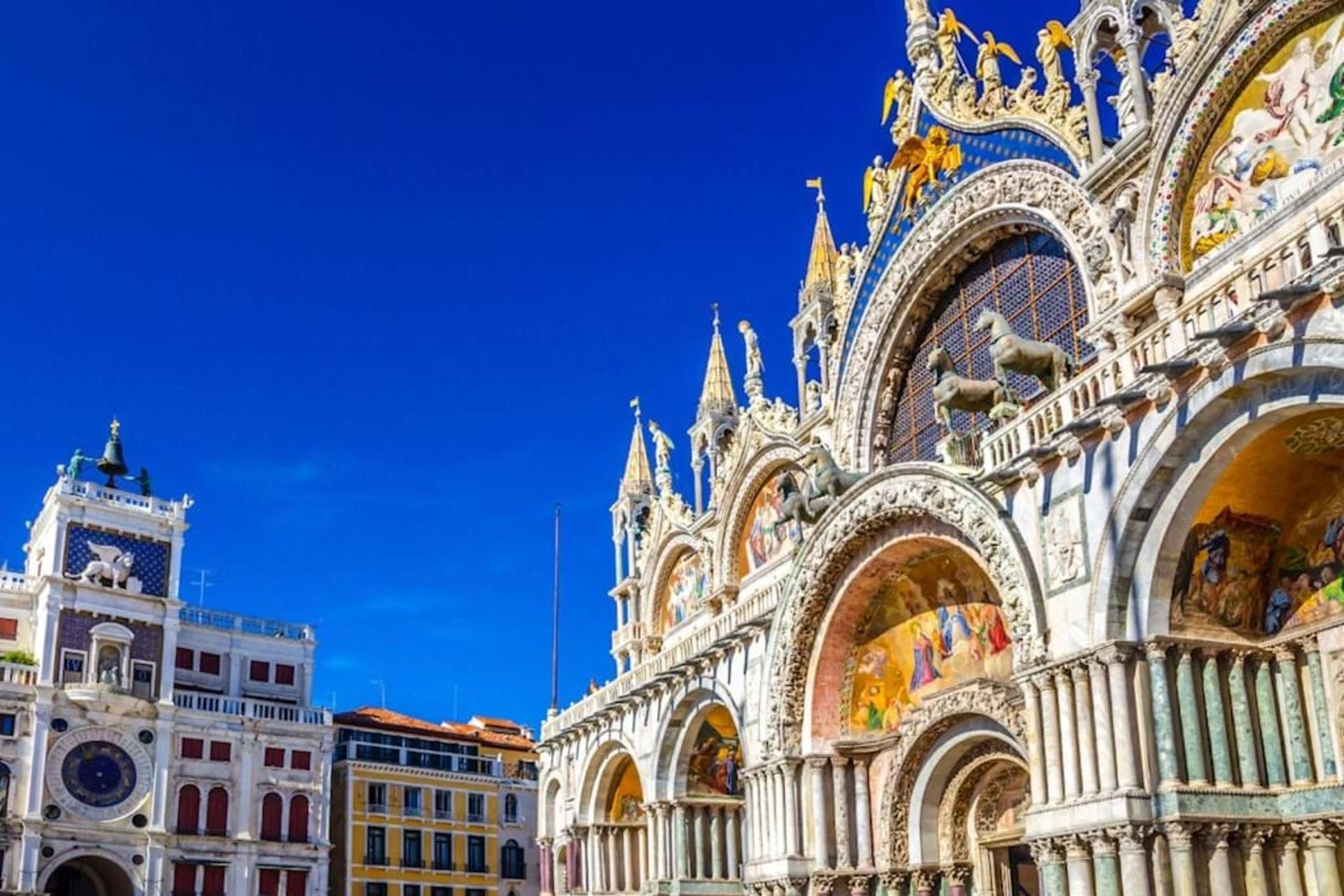 Doge's Palace and St. Mark's Basilica Tour in Venice - Thumbnail 4