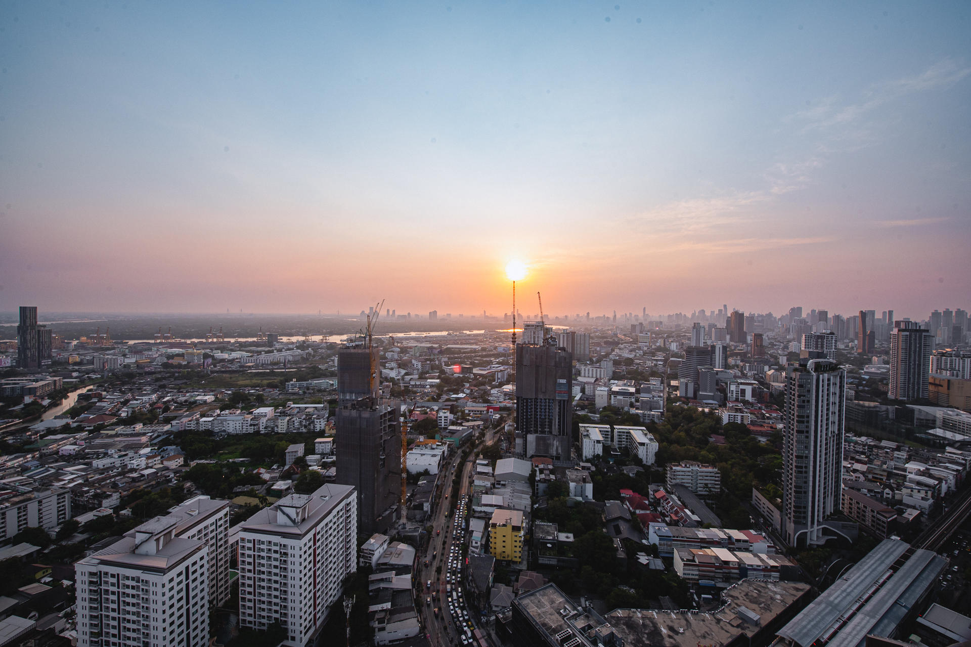Cielo Sky Bar & Restaurant Rooftop - Thumbnail 10