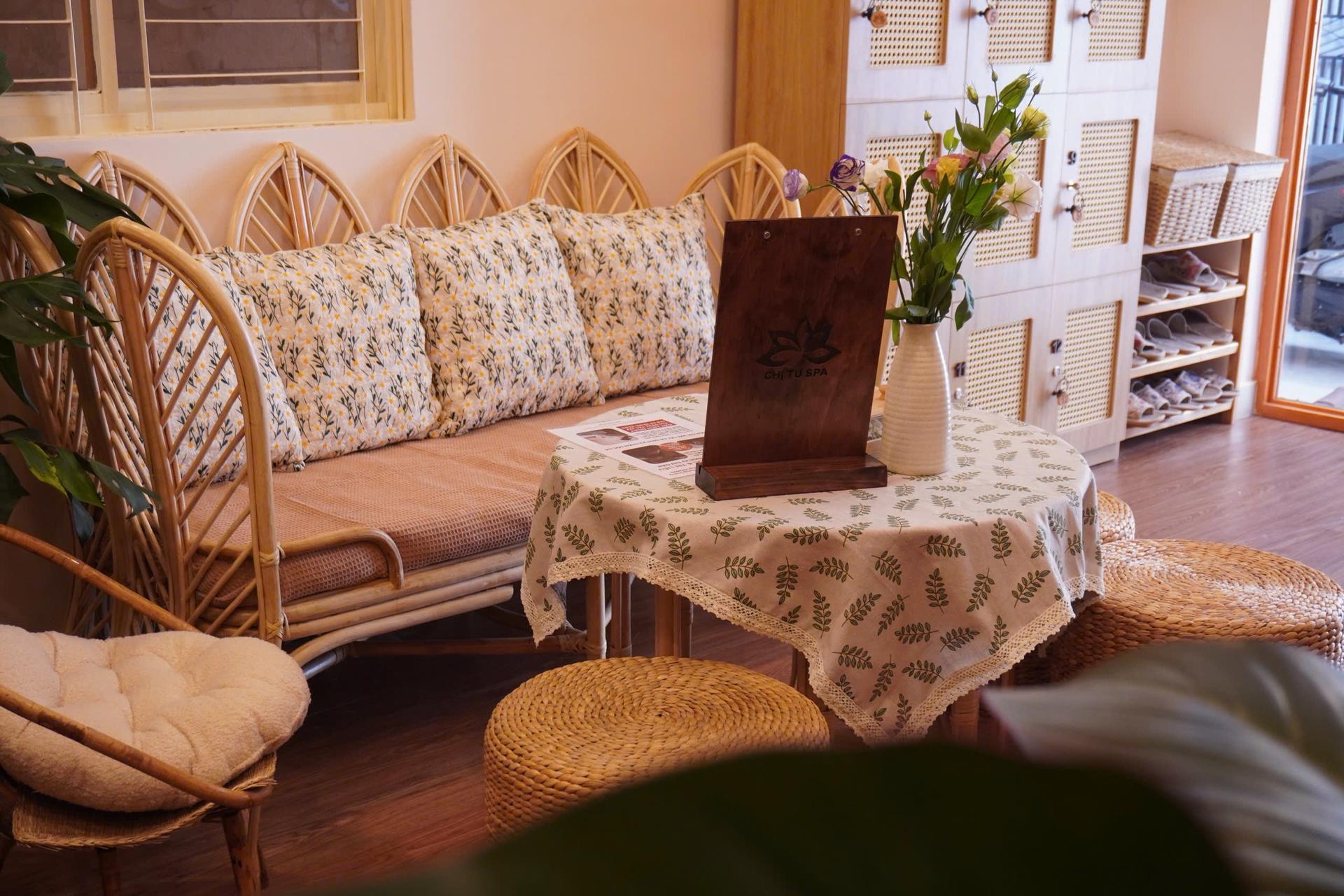 Chi Tu Spa Herbal Hair Wash, Massage, and Facial Care in Ho Chi Minh - Thumbnail 36