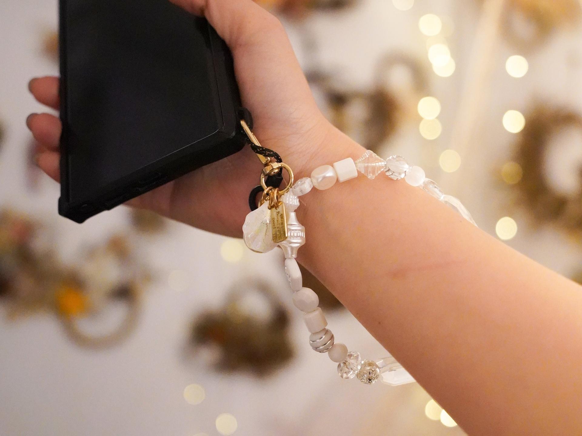 2-Hour All-You-Can-Make Phone Strap Workshop - Thumbnail 14