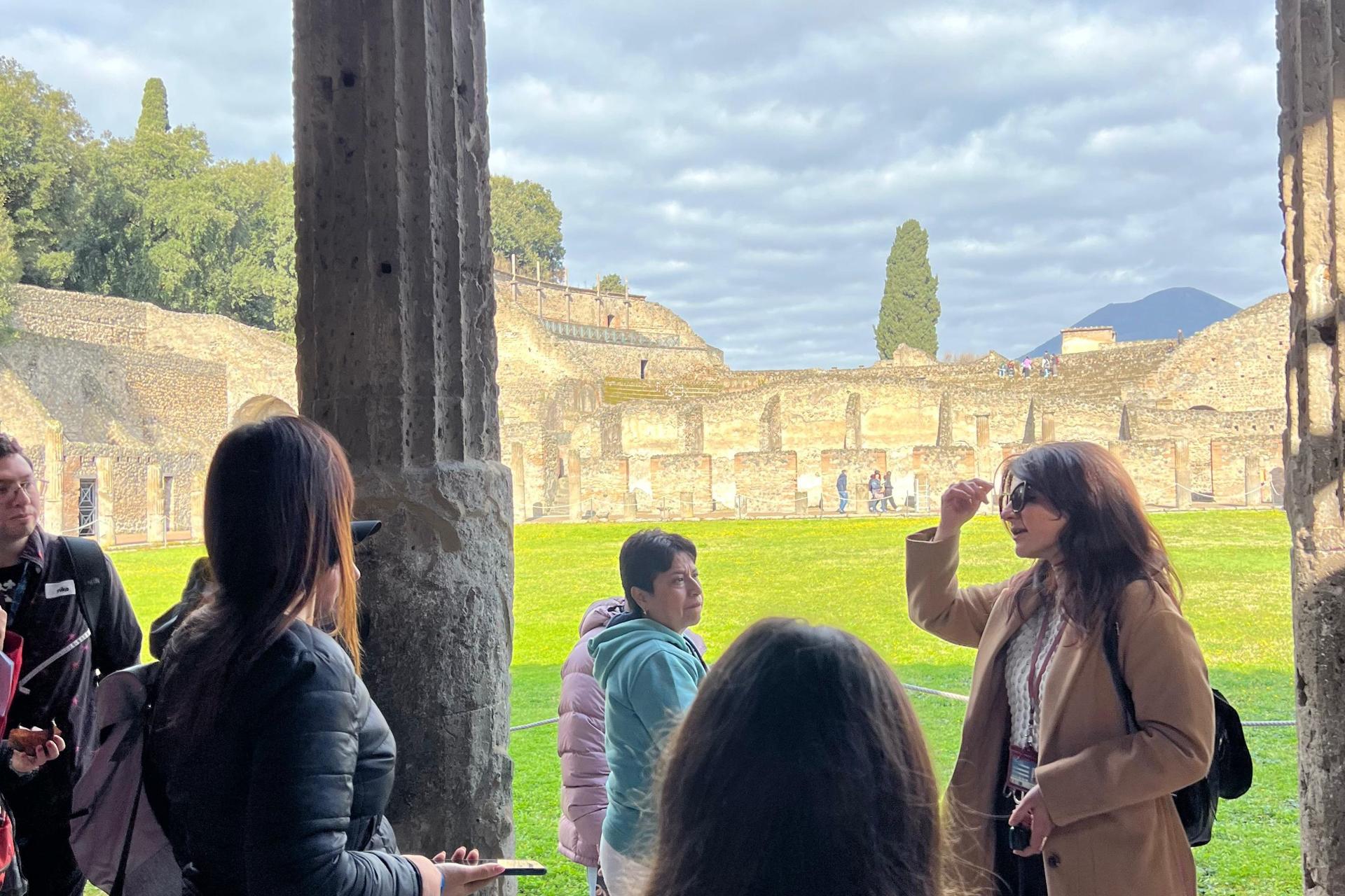 Shared Pompeii Tour from Naples - Thumbnail 6
