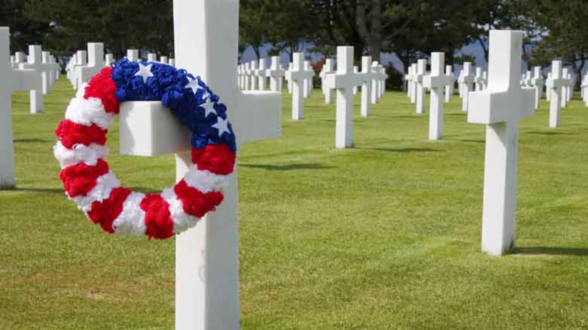 D-Day landing beaches private tour from Paris - Thumbnail 6