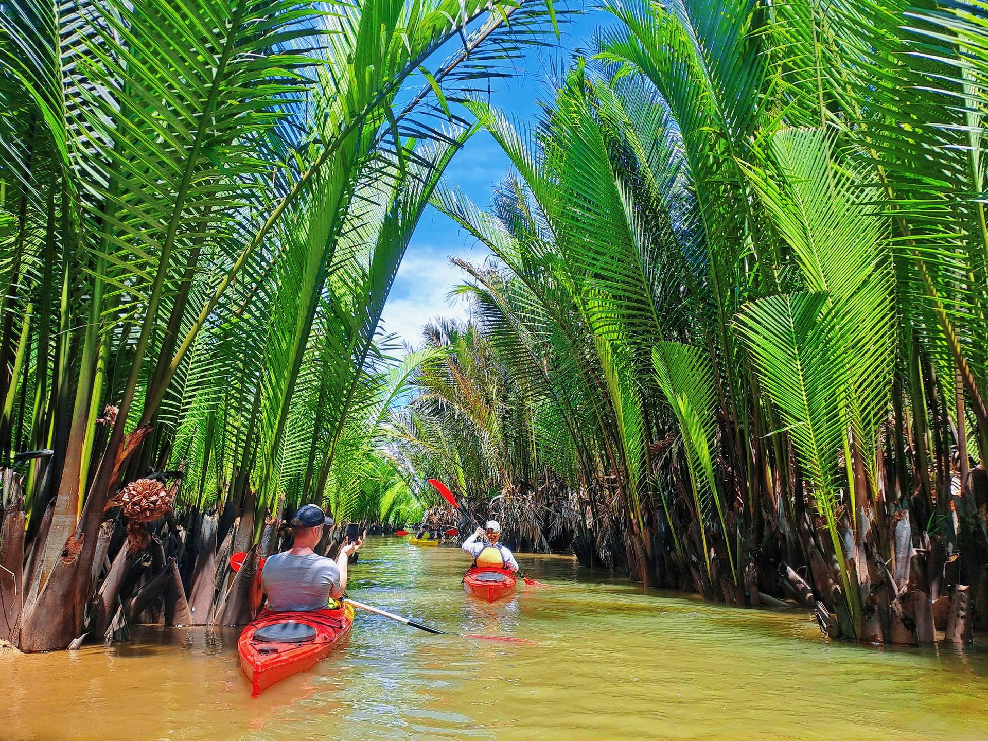 Stand Up Paddle Boarding Experience in Hoi An - Thumbnail 5