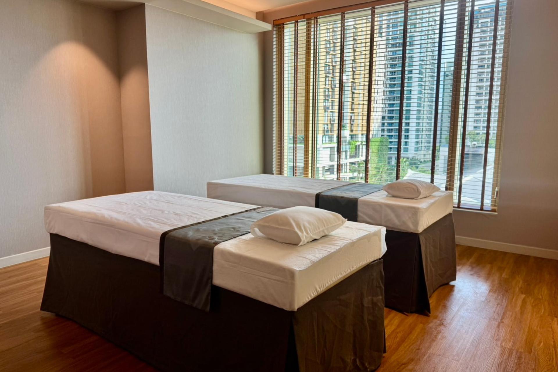 Let's Relax Bangkok Ratchadamri Onsen & Spa in Bangkok - Thumbnail 4