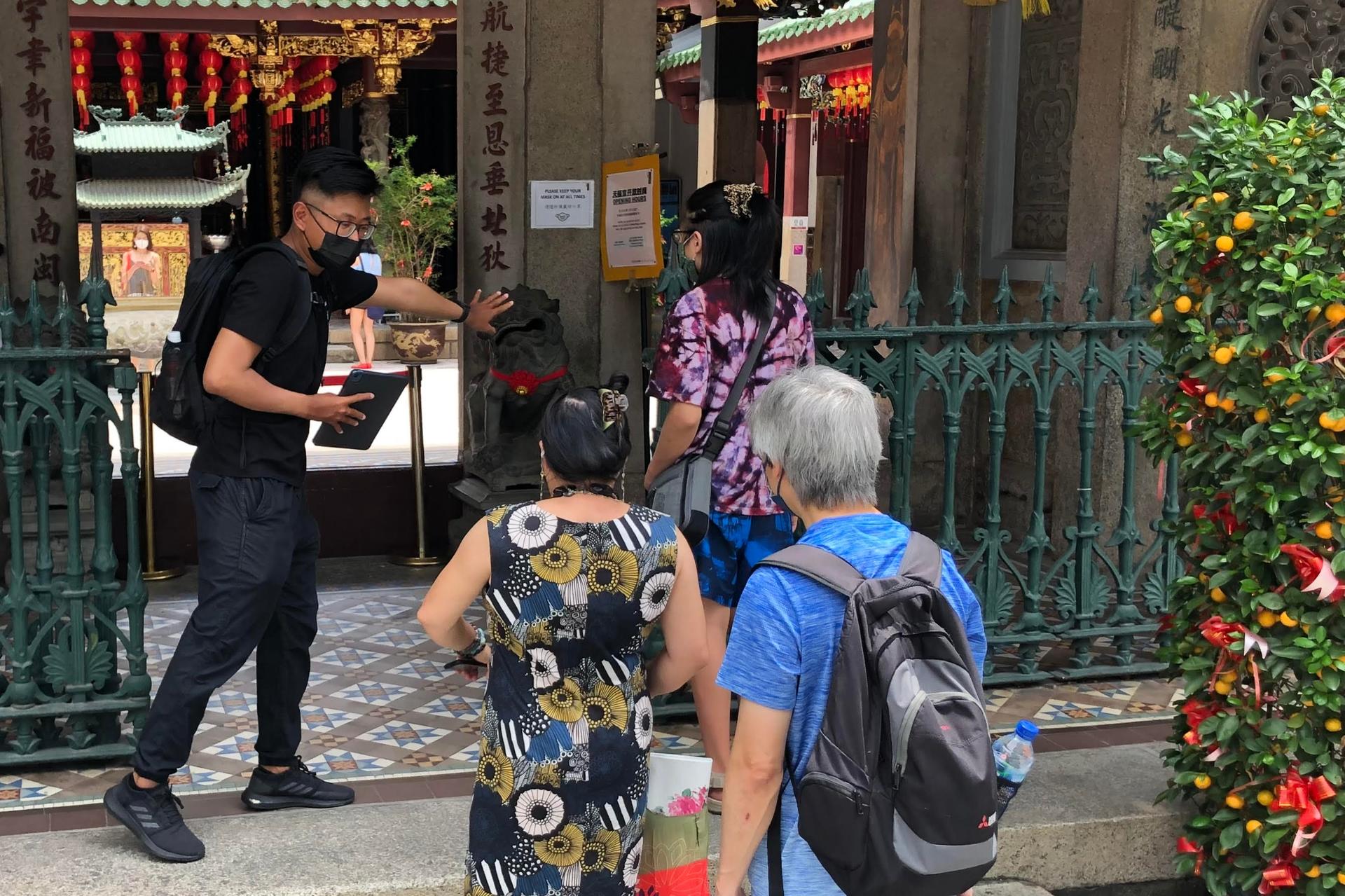 Singapore Thian Hock Keng Temple Half-Day Small Group Tour - Thumbnail 6