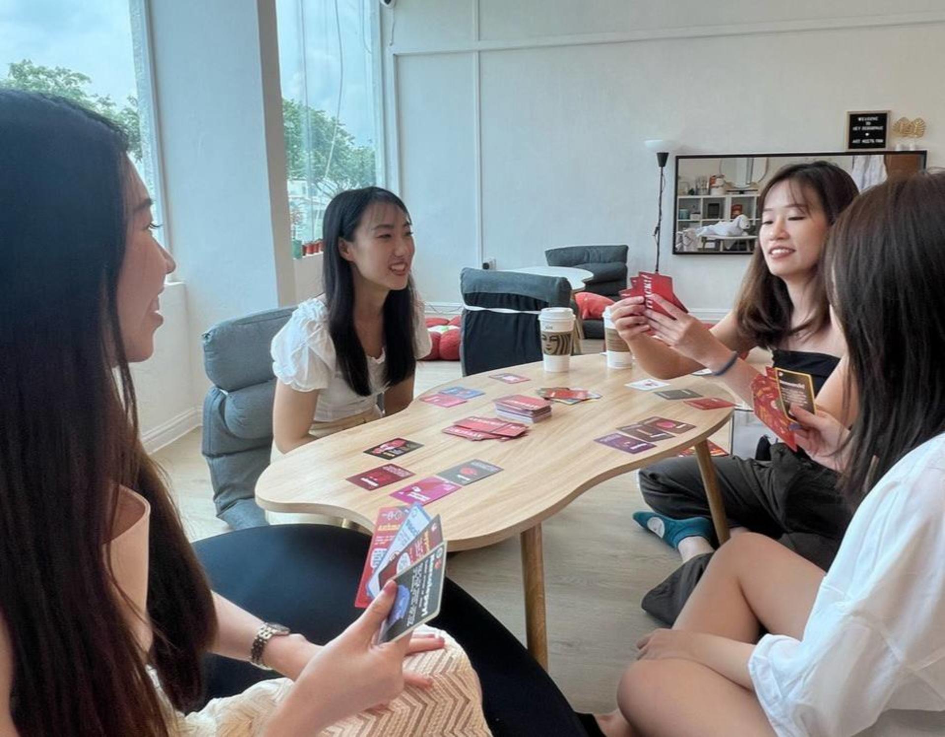 Art Jamming with Complimentary Board Games by Hey Decoupage - Thumbnail 8