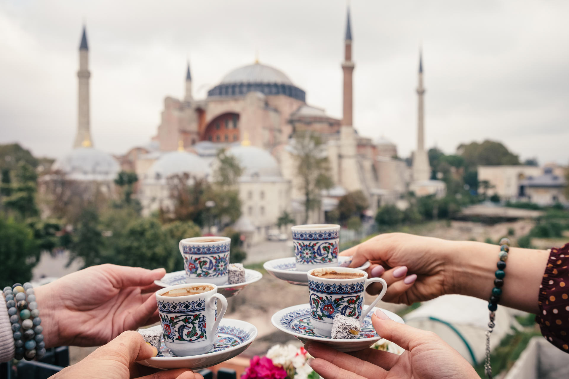 Turkish Coffee on Sand Workshop in Istanbul - Thumbnail 2