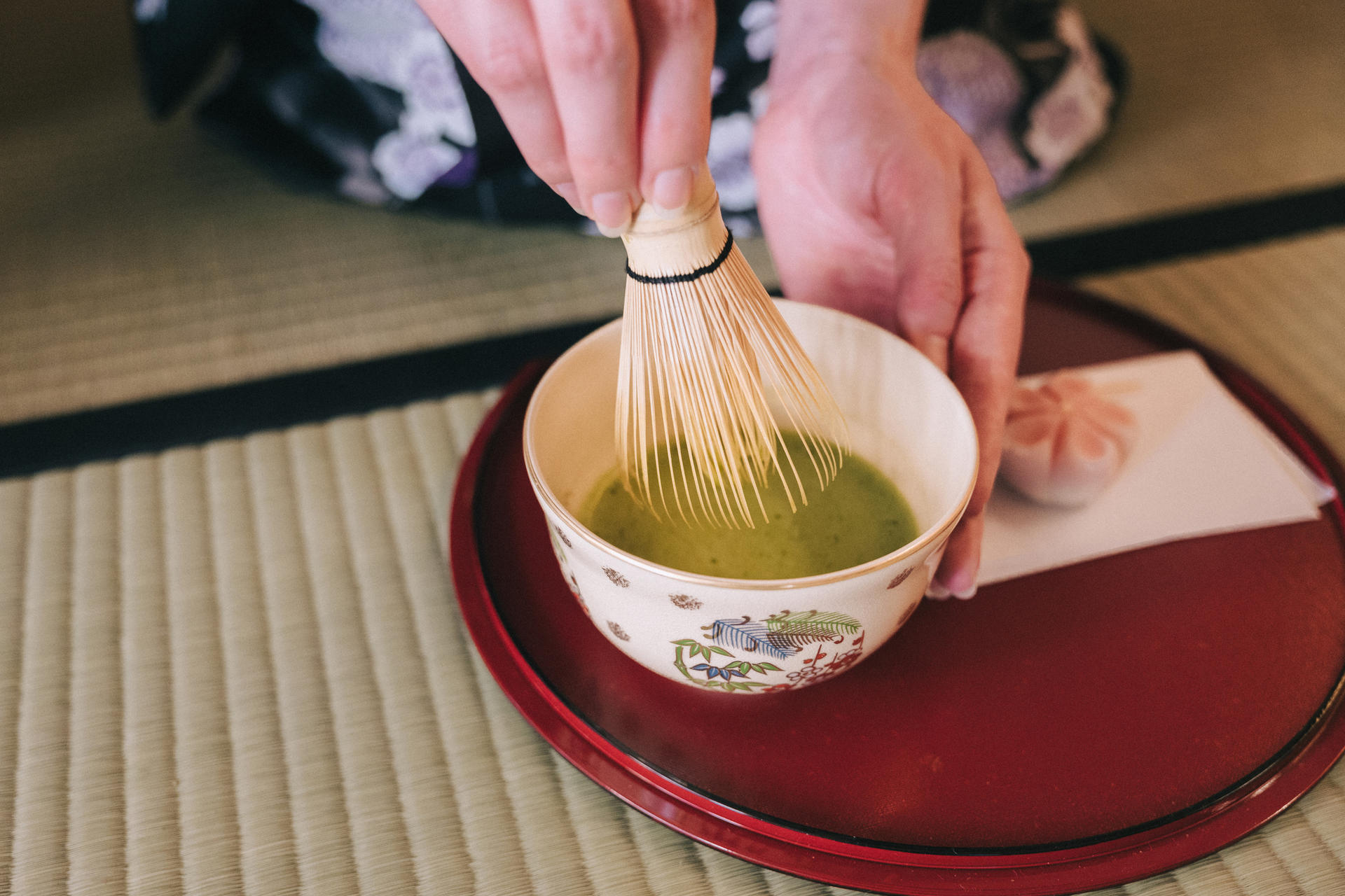 Kyoto: Tea Ceremony with Kimono and Photoshoot - Thumbnail 3