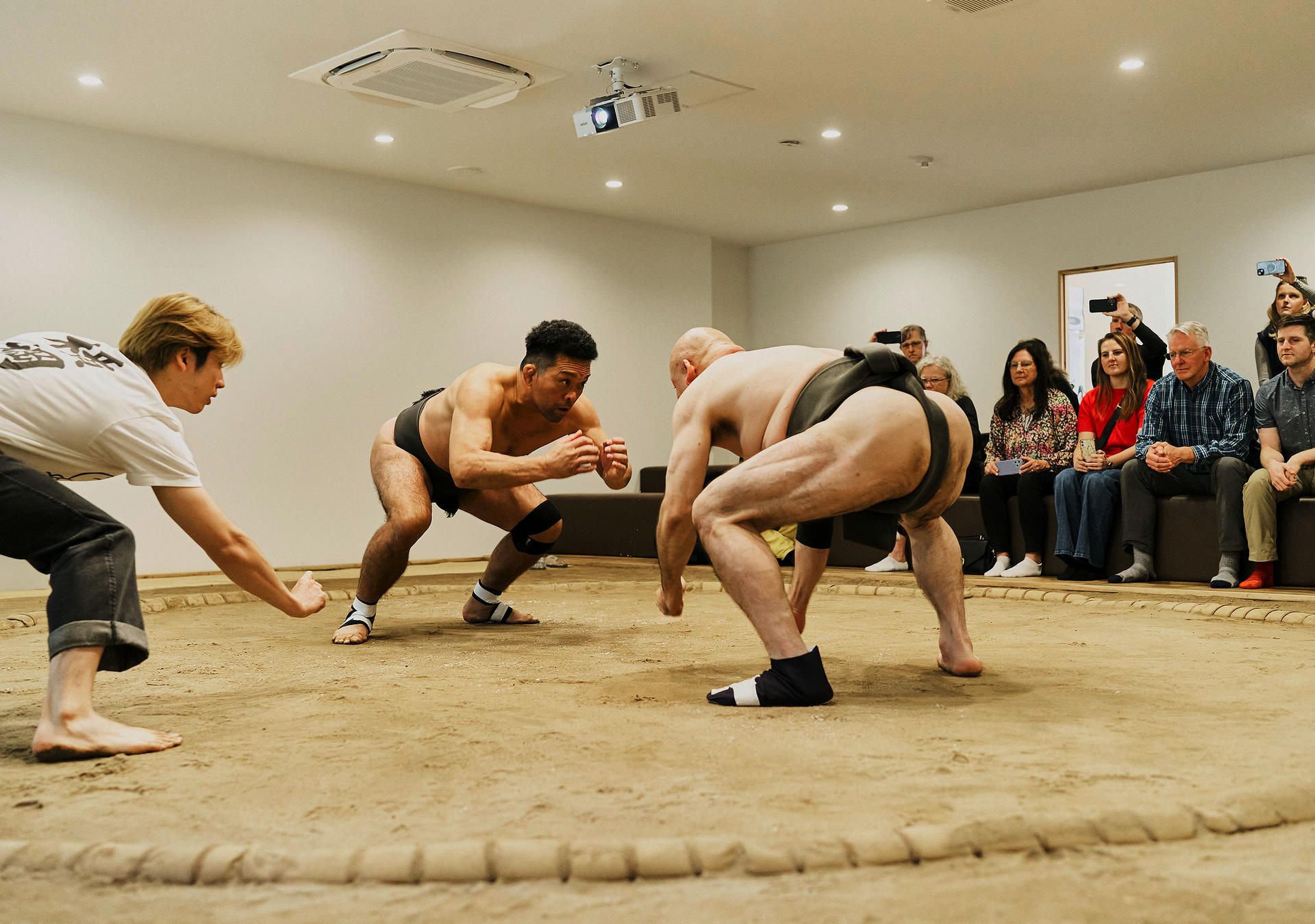 Osaka: Sumo Experience with Live Show & Audience Challenge - Thumbnail 30