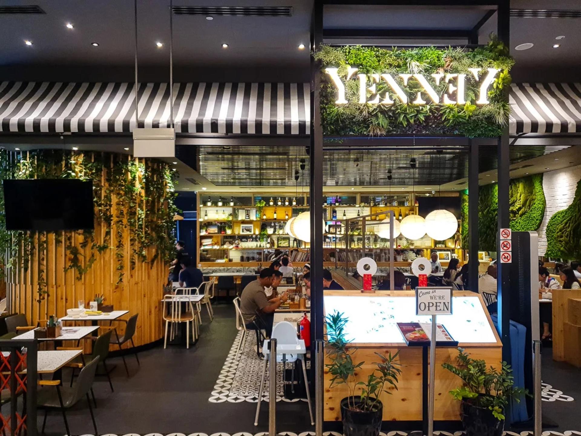 YenneY Vietnamese Restaurant in Singapore  - Thumbnail 3