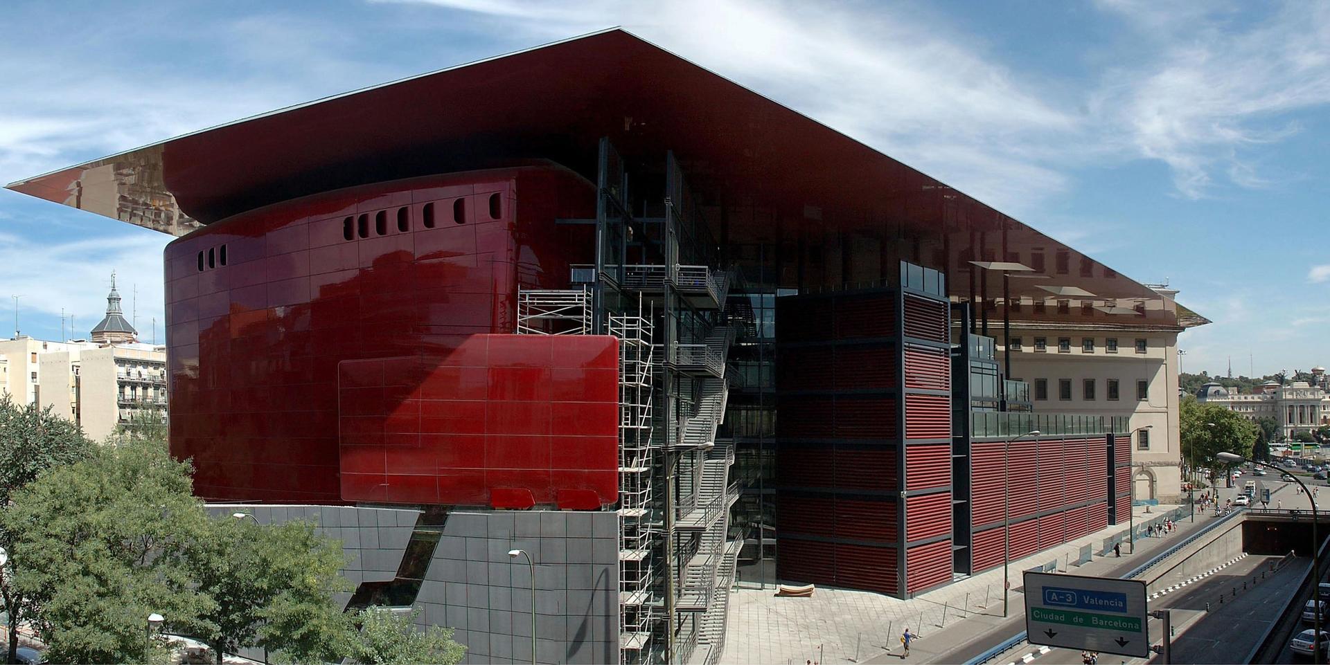 Reina Sofia Museum Ticket in Madrid - Thumbnail 3