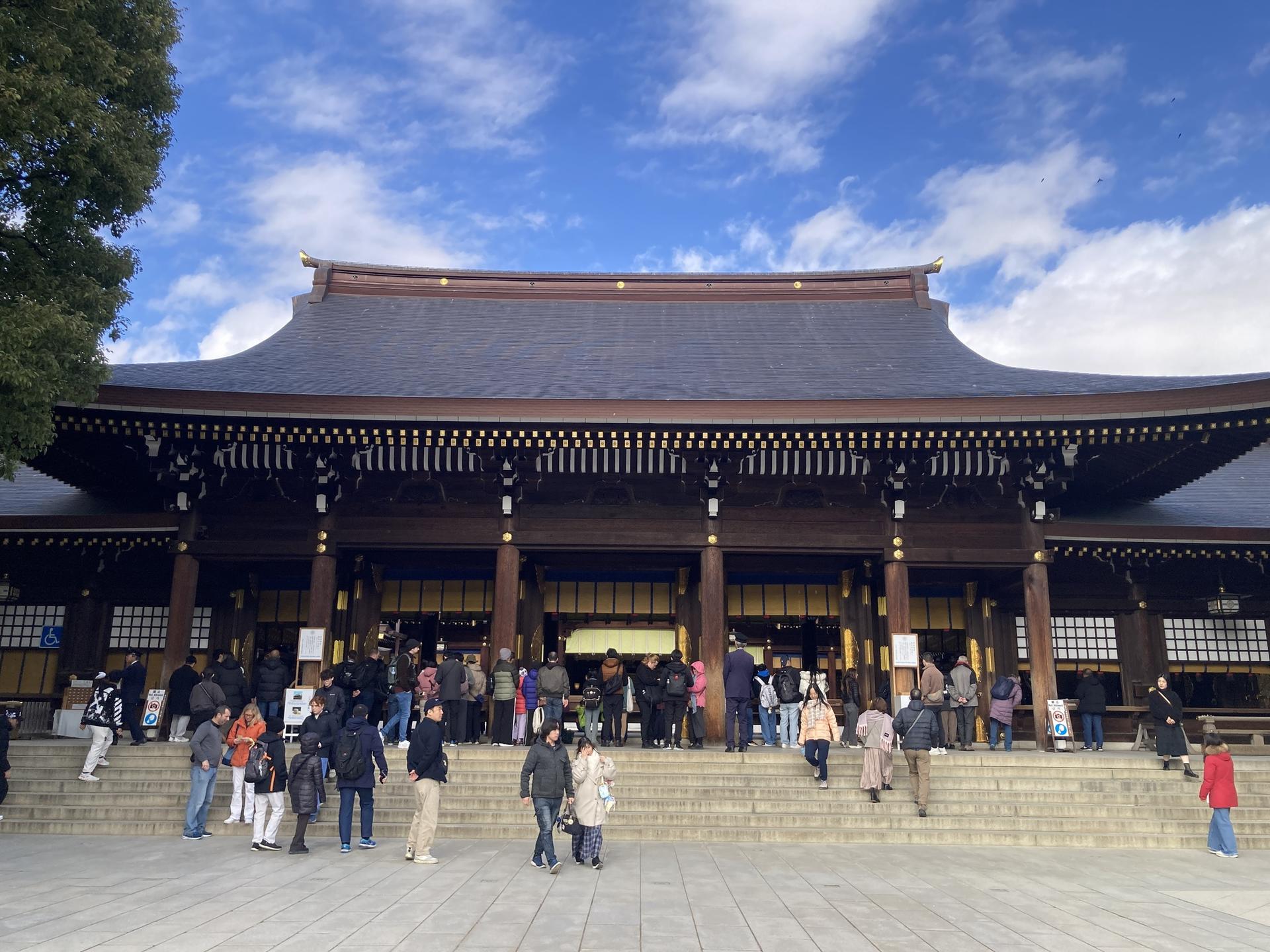 Tokyo: Meiji Jingu Historical Walking Tour with an expert guide - Thumbnail 4