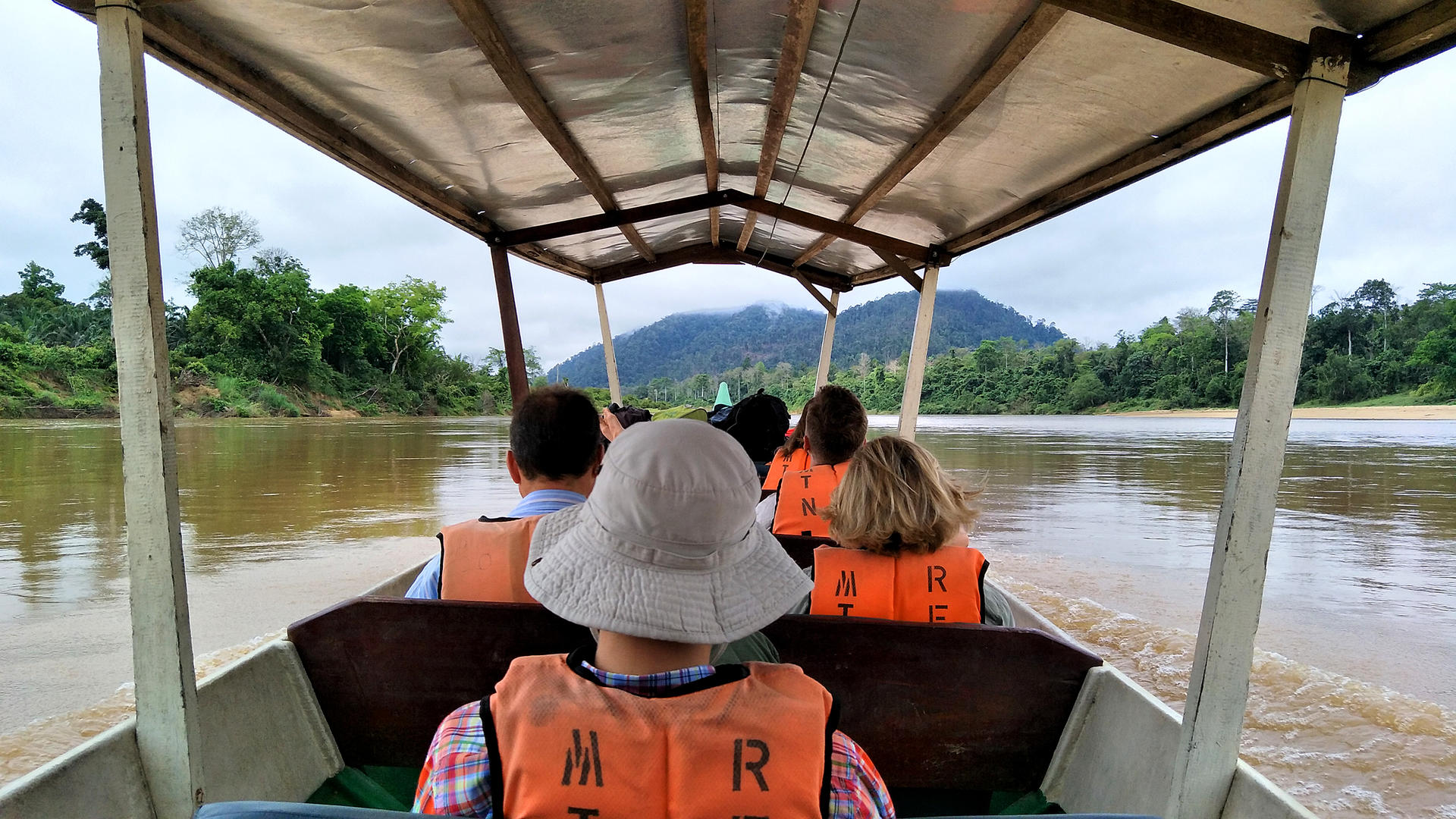 Taman Negara National Park Trekking Join-In Day Tour - Thumbnail 3