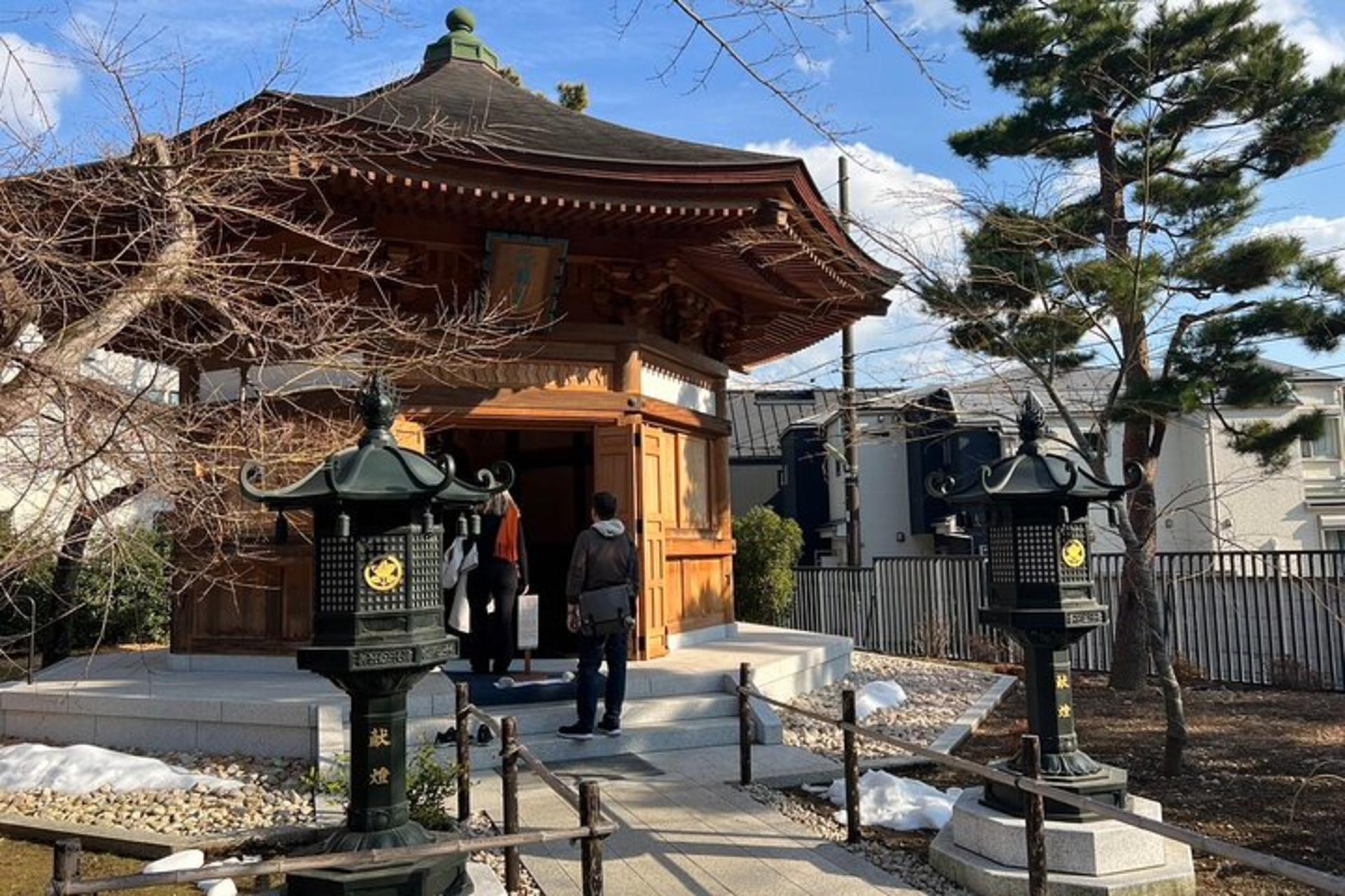 Tokyo: An Unique Temple Walking Tour for Cat Lovers - Thumbnail 13