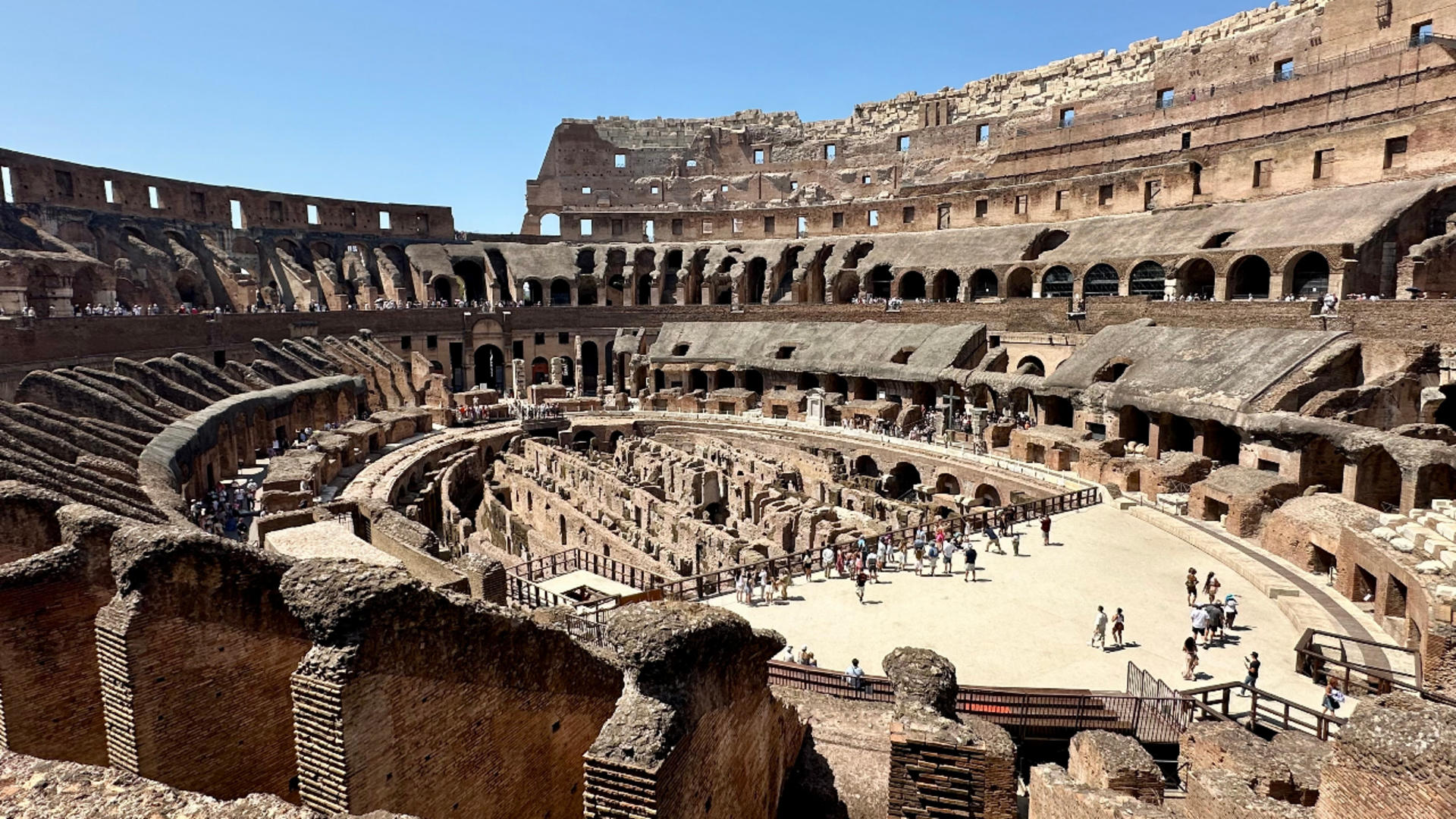 Vatican and Colosseum day tour from Rome - Thumbnail 4