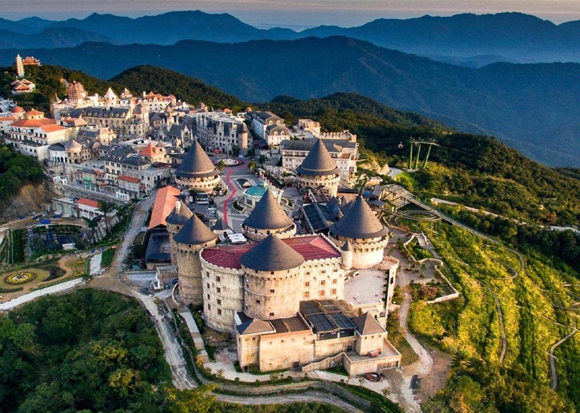 Private Check-out Tour: Ba Na Hills, Night Market & Airport Drop-off - Image 1