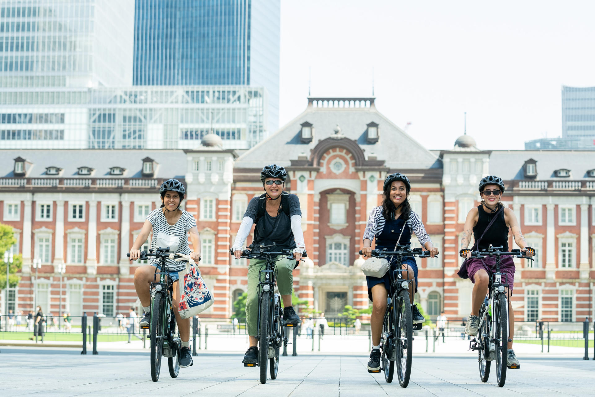 Tokyo City Highlights Half-Day E-Bike Tour with Guide - Image 1
