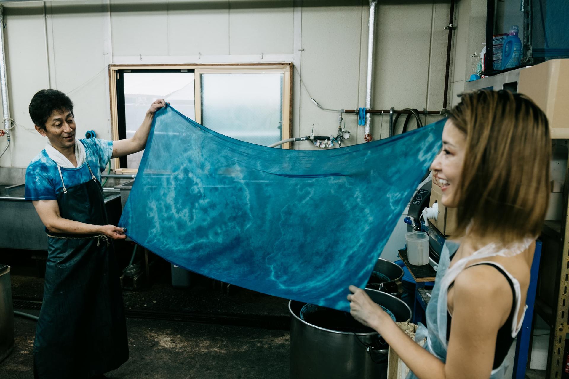 Authentic Indigo Dyeing Experience in a Hidden Atelier in Kyoto - Thumbnail 14