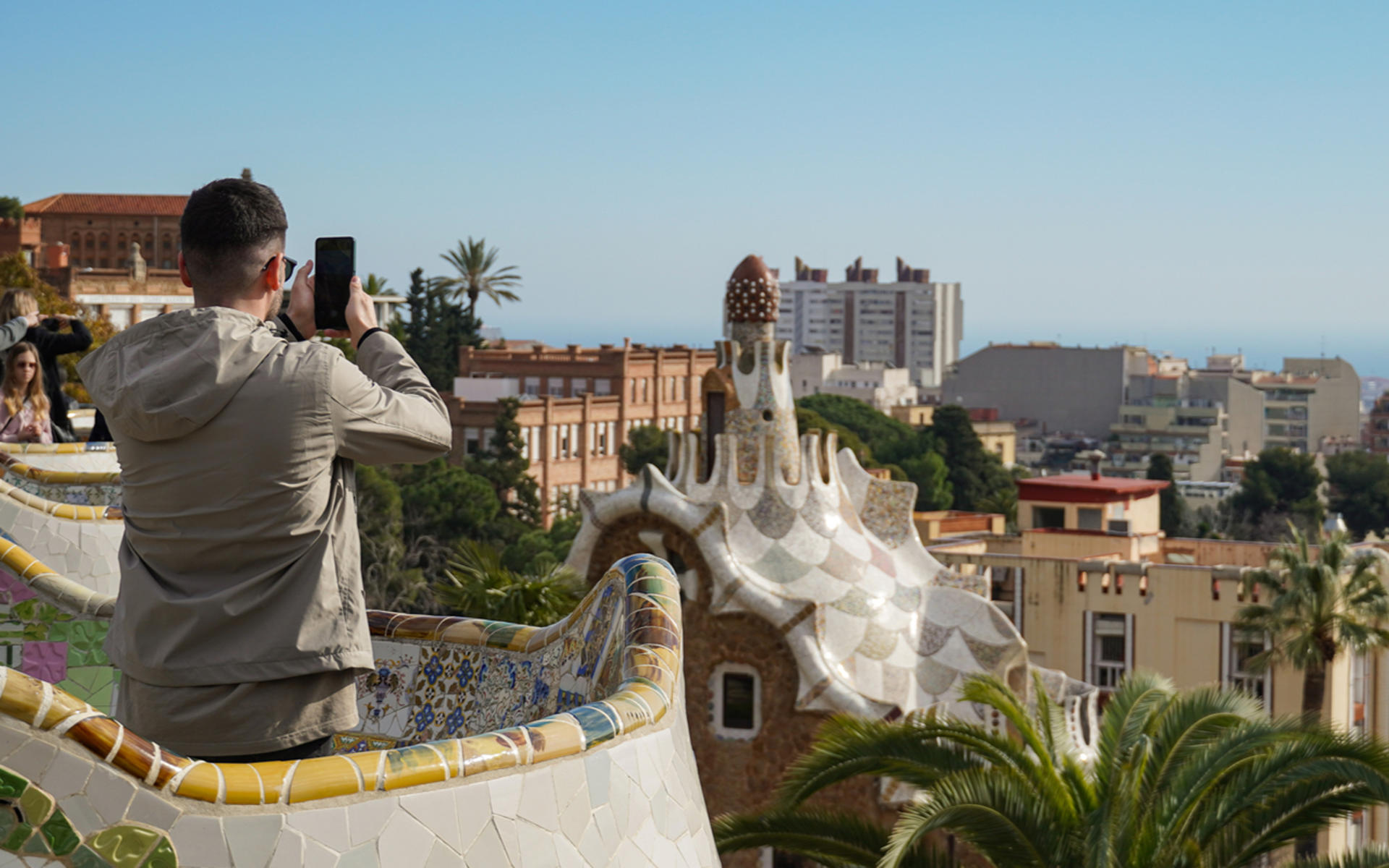Sagrada Familia & Park Guell Skip-the-Line Combo Tour - Thumbnail 3