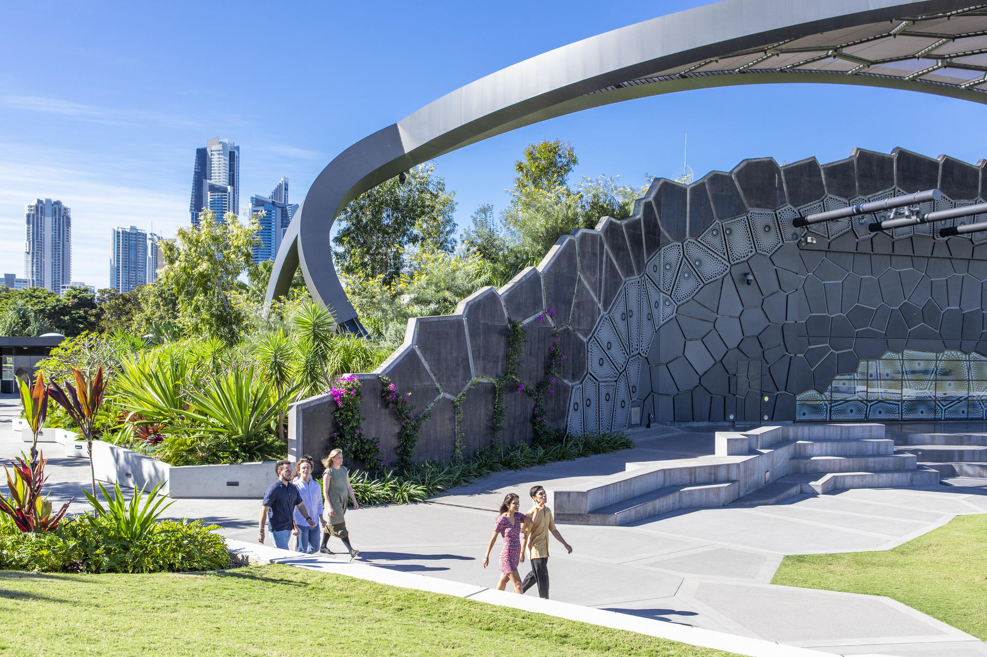 Gold Coast Surfer's Paradise Private Group Tour from Brisbane - Thumbnail 10