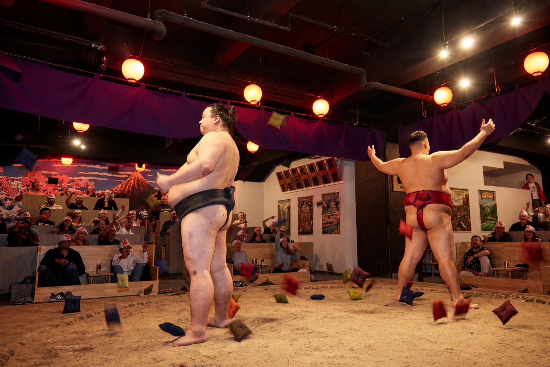 Tokyo Ginza Sumo Experience: Performance vs Pure Practice - Thumbnail 2