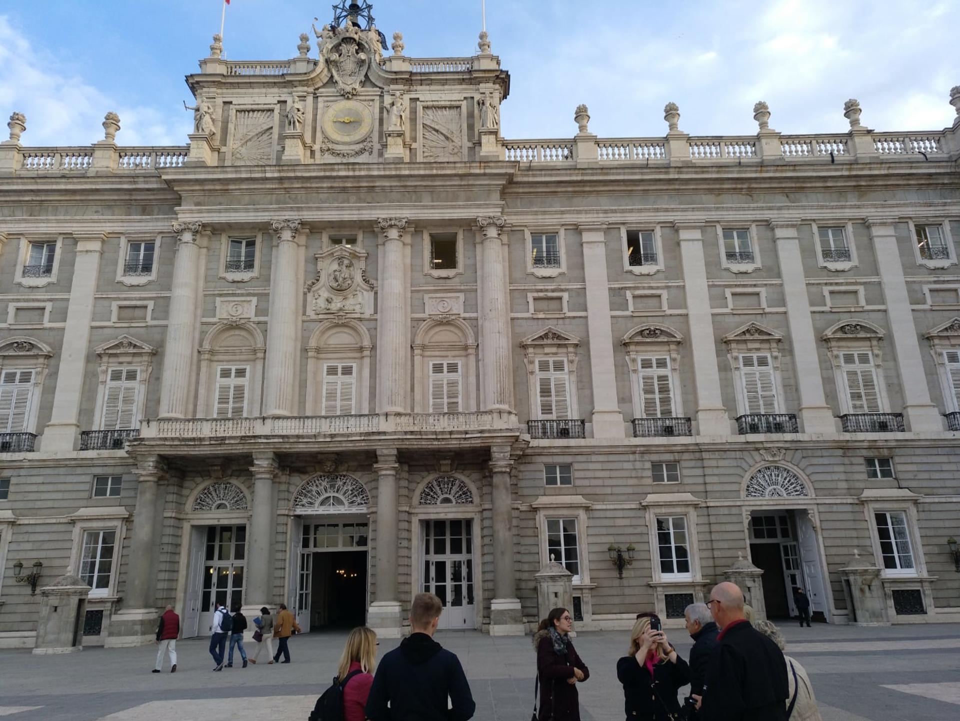 Royal Palace of Madrid Guided Tour - Thumbnail 12
