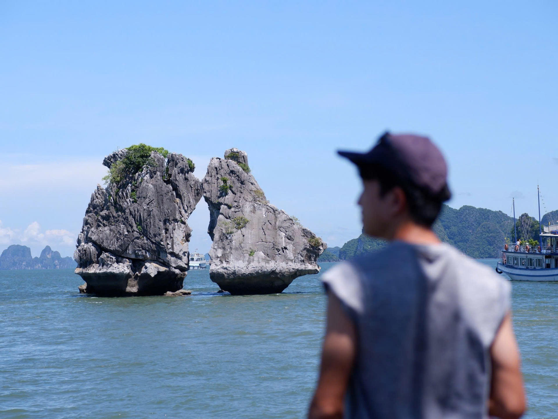 Dragonfly Day Cruise: Ha Long Bay, Thien Cung Cave Private Tour - Thumbnail 13