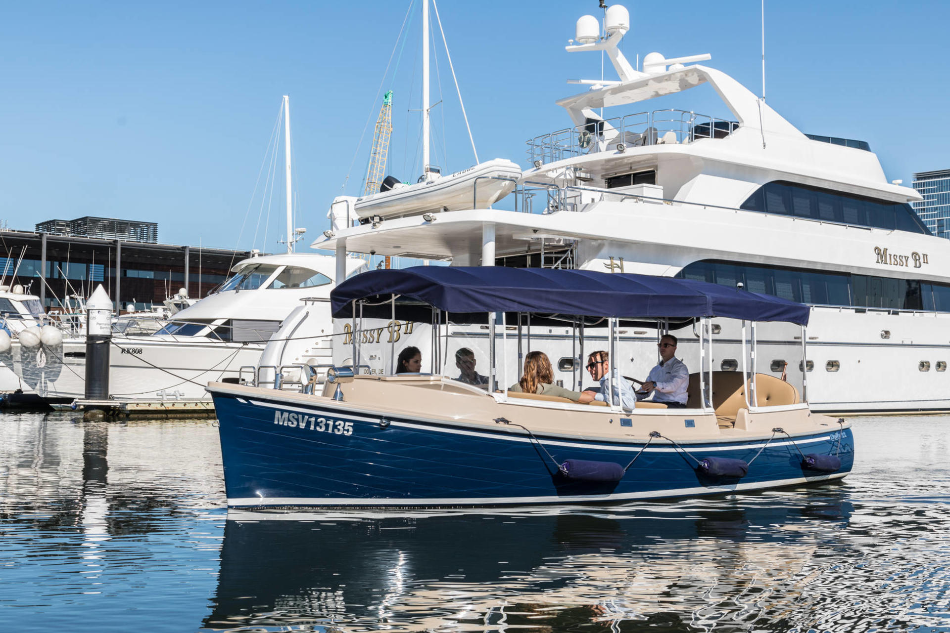 Self-Drive Eliza J Boat Hire in Melbourne - Thumbnail 6