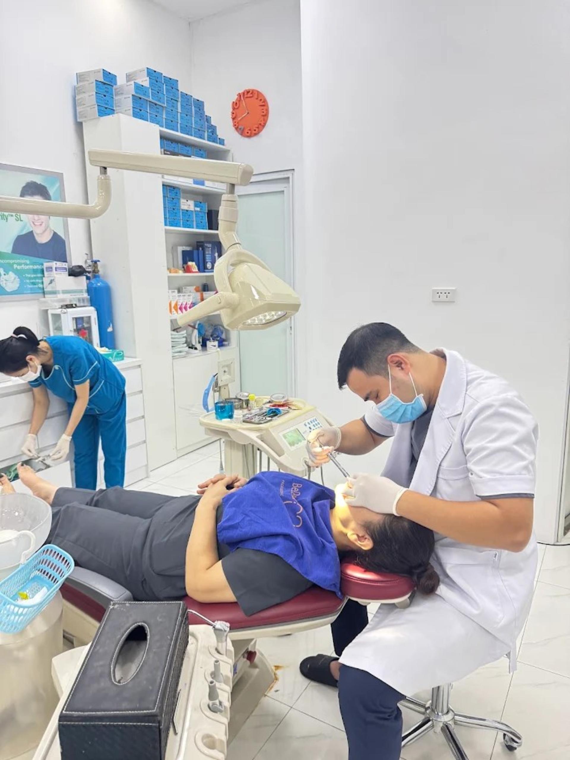 Teeth Whitening and Scaling in Ha Noi City by BeDental - Thumbnail 2