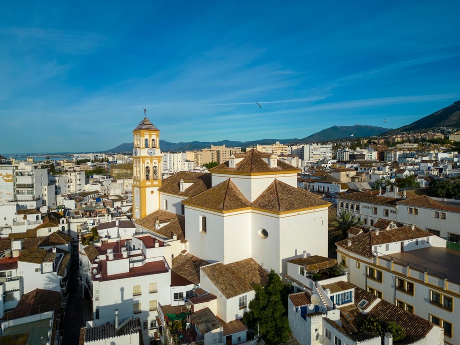 Marbella & Puerto Banús: Coastal Glamour Private Tour from Malaga - Thumbnail 7