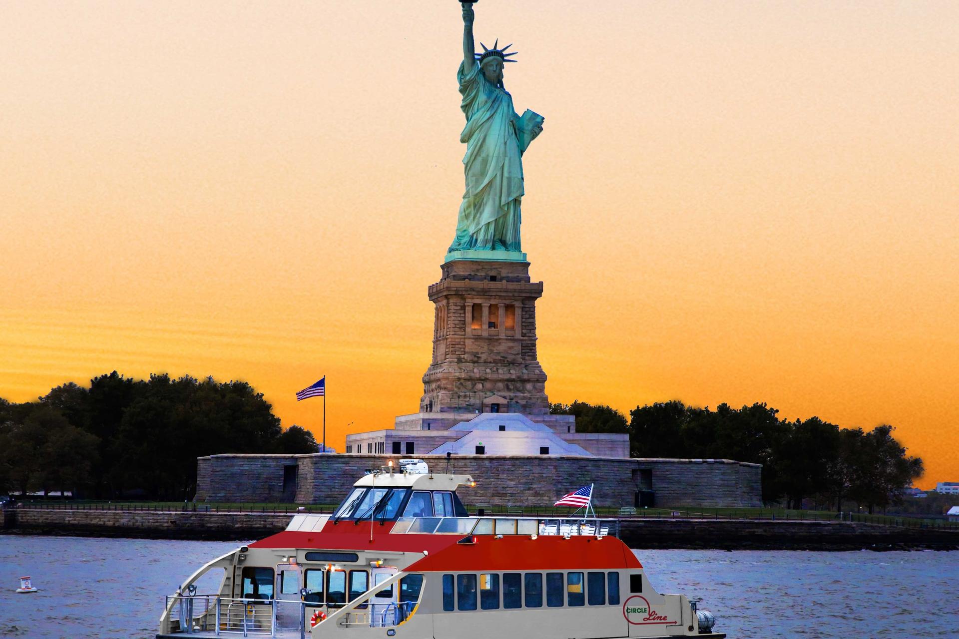 Statue at Sunset Cruise Experience in New York - Image 1