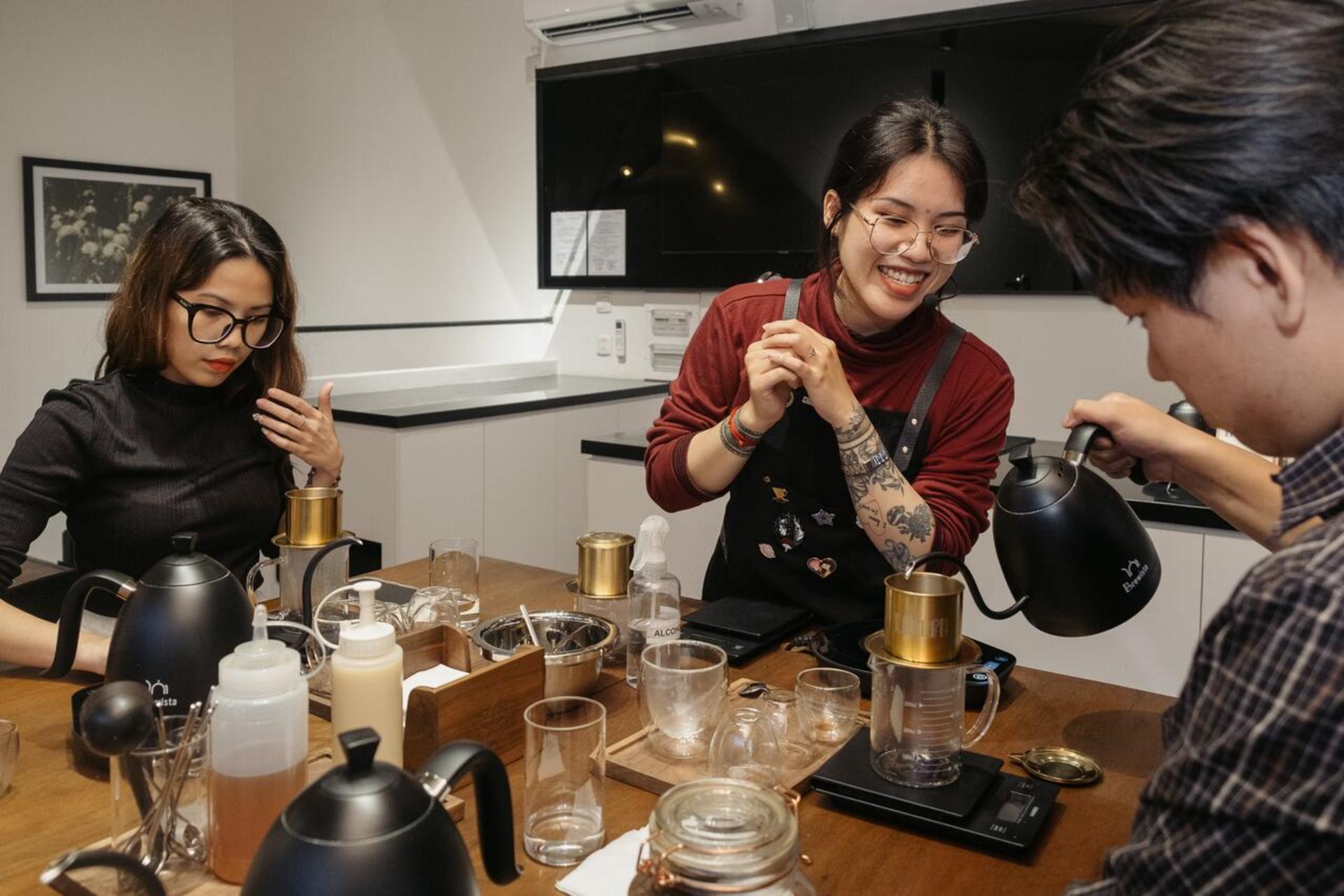 Hands-on Discovery of Vietnamese Coffee & Culture - Thumbnail 16