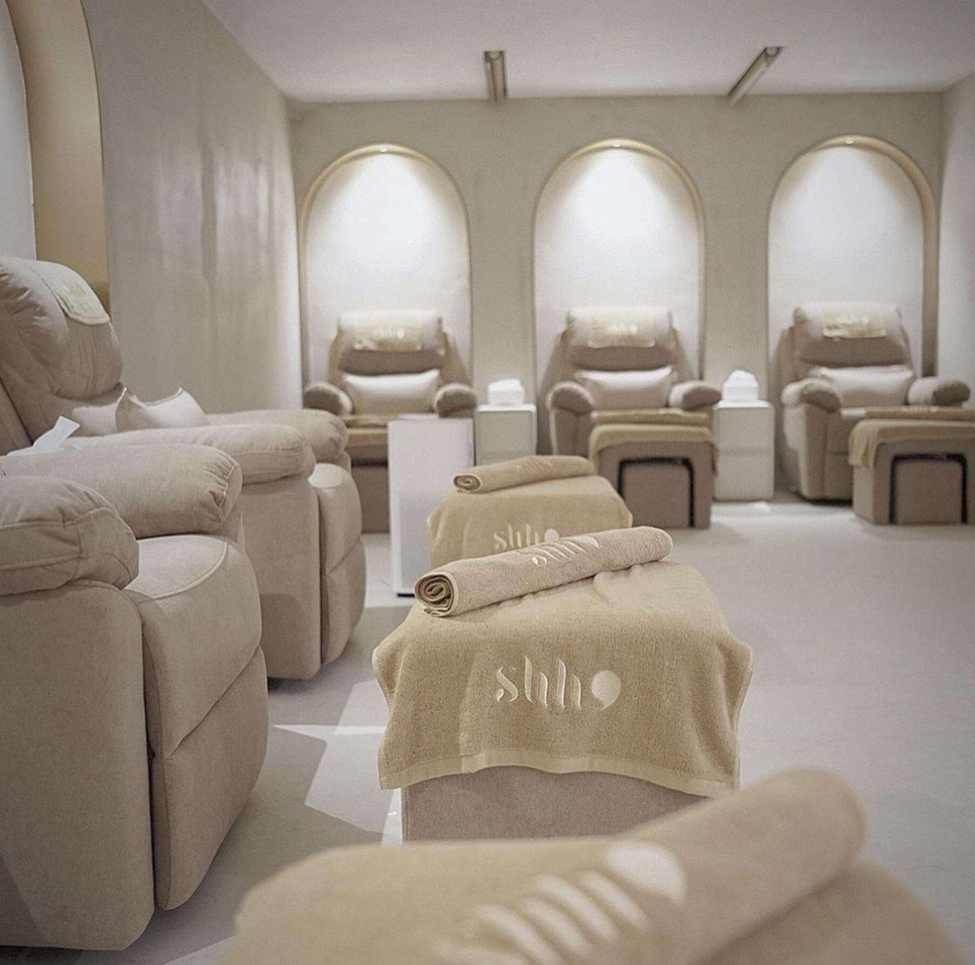 Shh Massage - Massage and Spa Experience | Causeway Bay | Tsim Sha Tsui | Sha Tin - Thumbnail 9