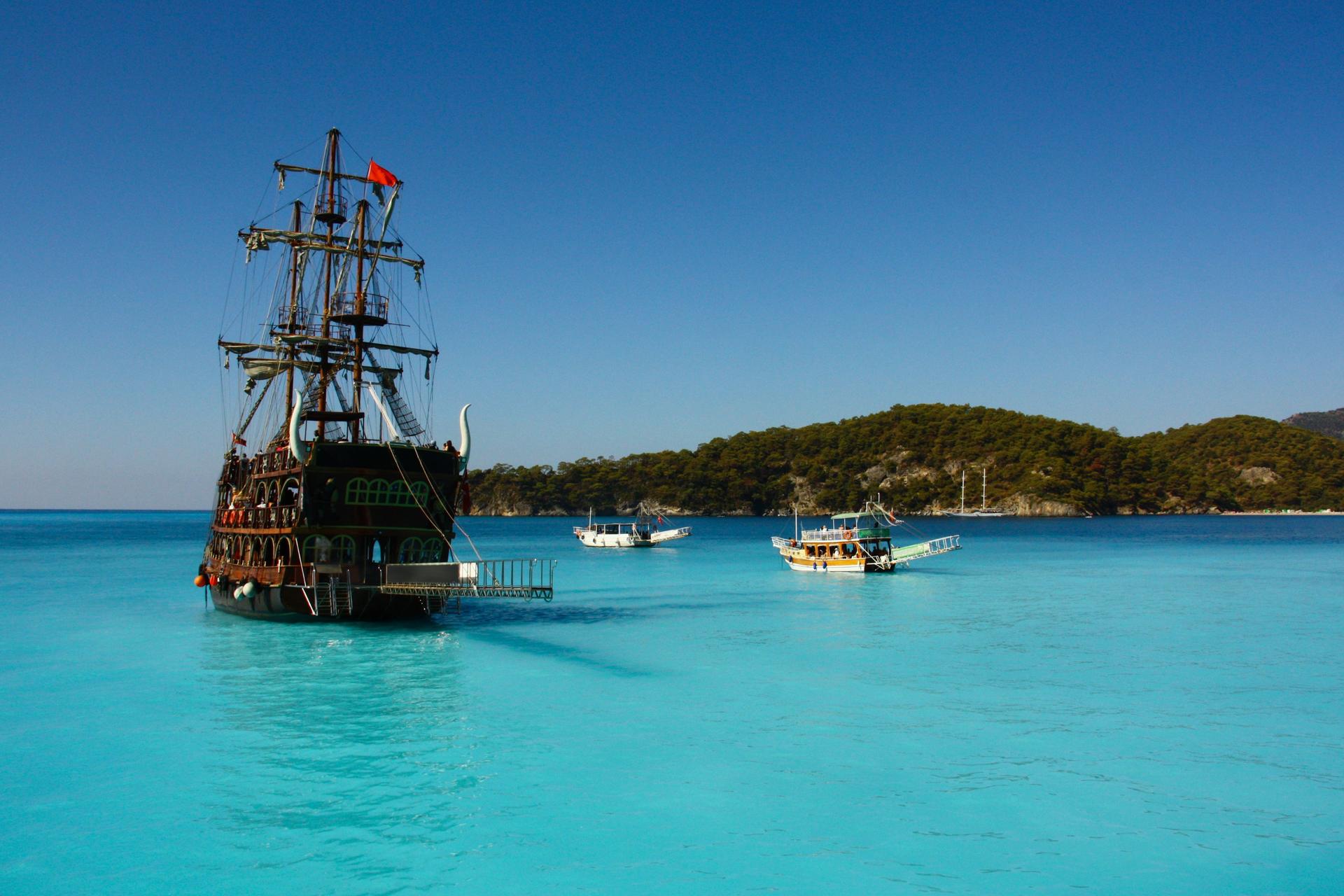 Fethiye Oludeniz & Butterfly Valley Full-Day Cruise - Image 1