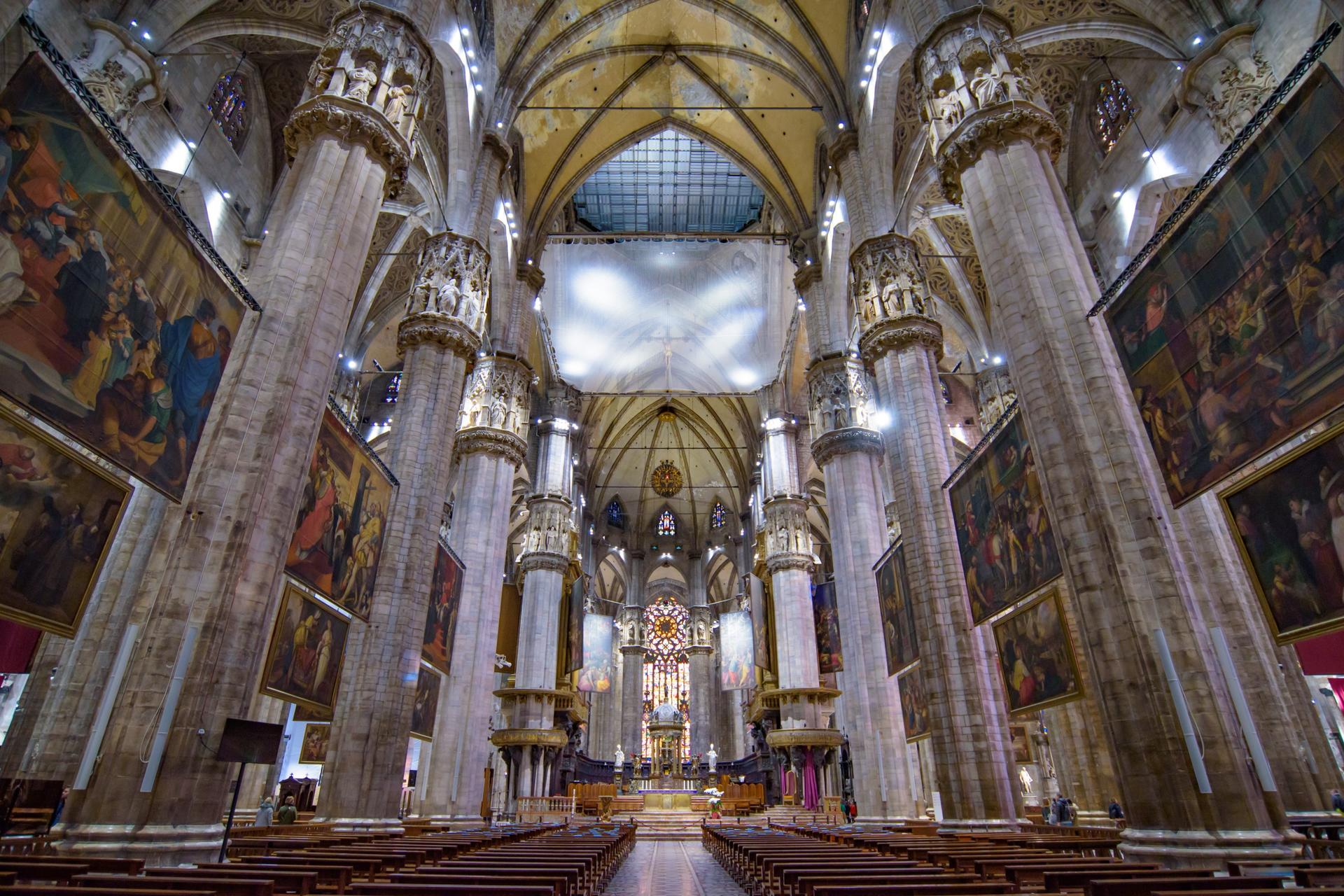 Milan Skip-the-Line Duomo Cathedral & Rooftop Guided Tour - Thumbnail 10
