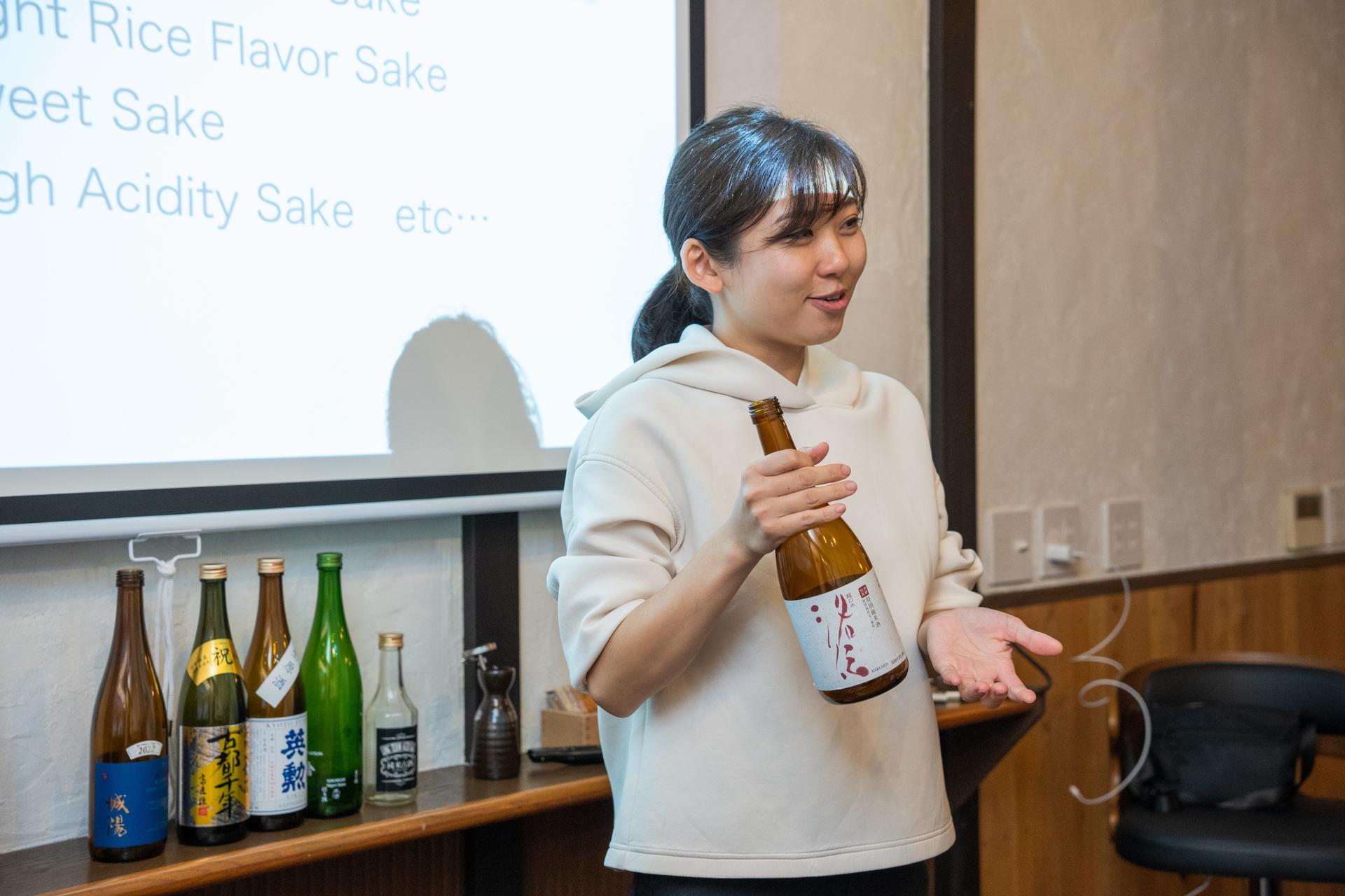 1.5-Hour Kyoto Insider Sake Experience with 7 Tastings & Pairings - Thumbnail 2