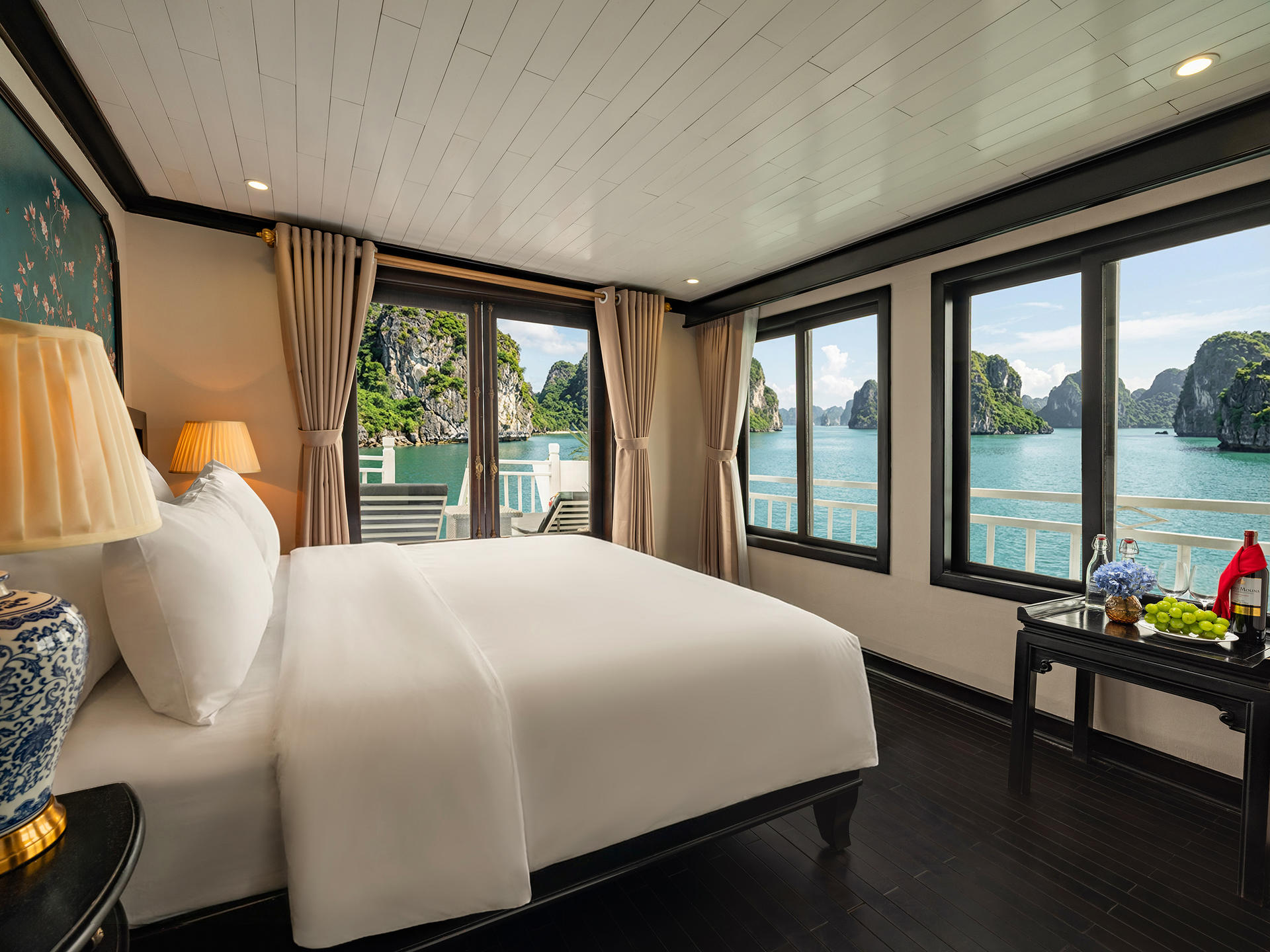 Cozy Bay Grand 2D1N Cruise: Ha Long Bay, Sung Sot, Ti Top - Thumbnail 14