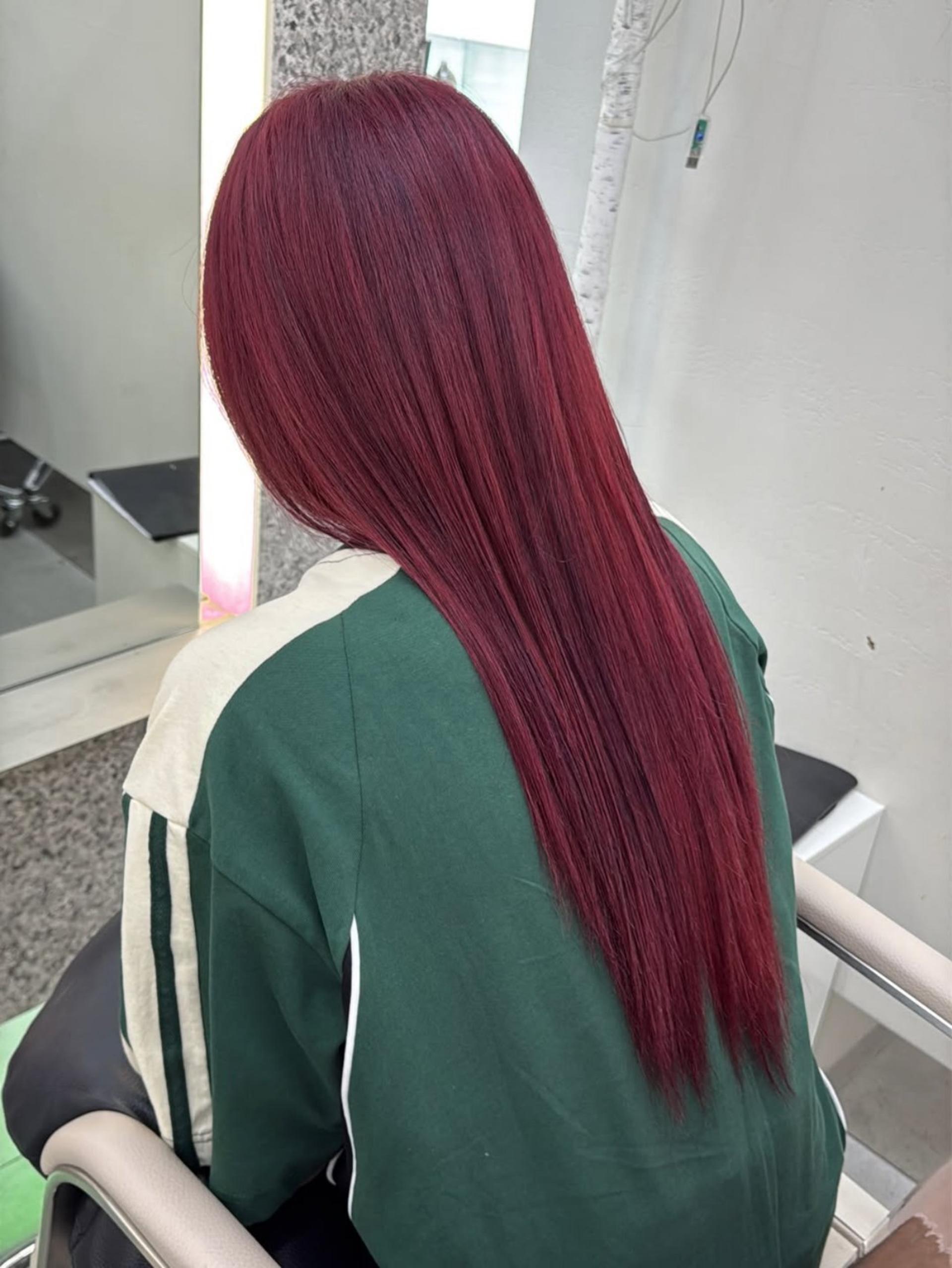 Seoul: K-Pop Idol Hair Color Care & Head Spa | VOG Hongdae Lounge - Thumbnail 16