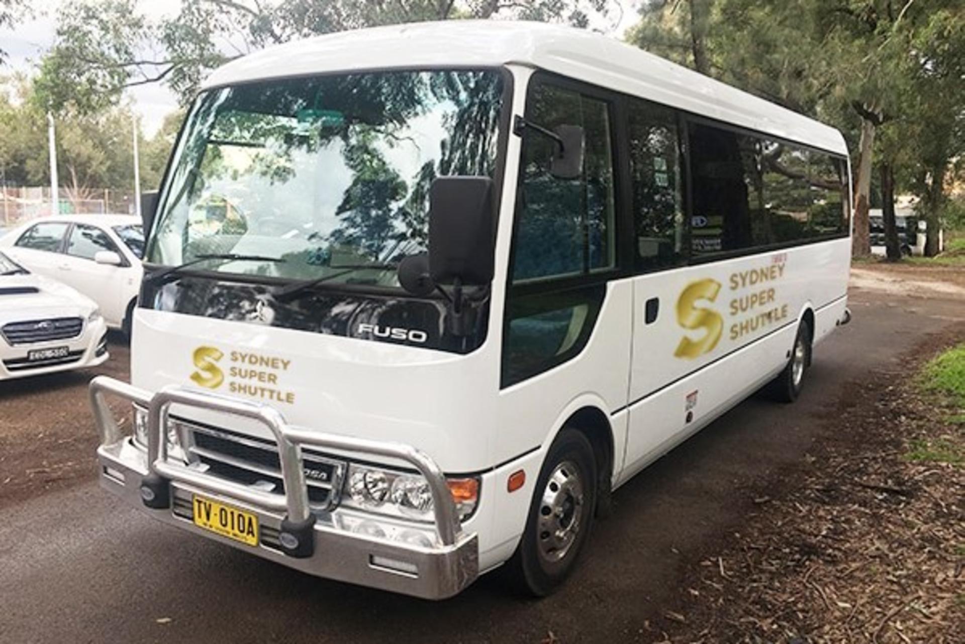 Sydney Airport Drop-Off Shuttle Transfer - Thumbnail 3