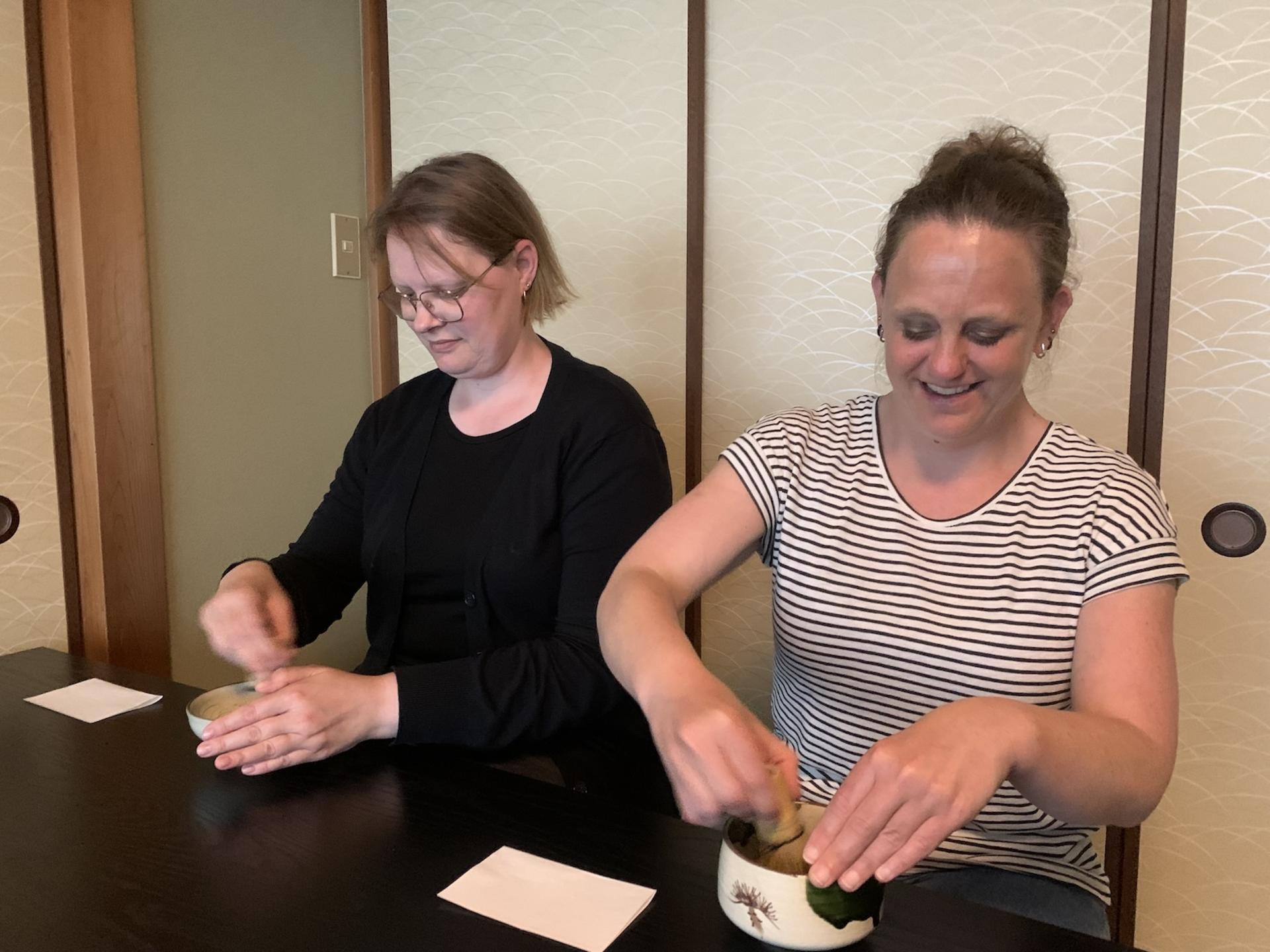 Table-Style Tea Ceremony Experience in Ninenzaka Kyoto - Thumbnail 13