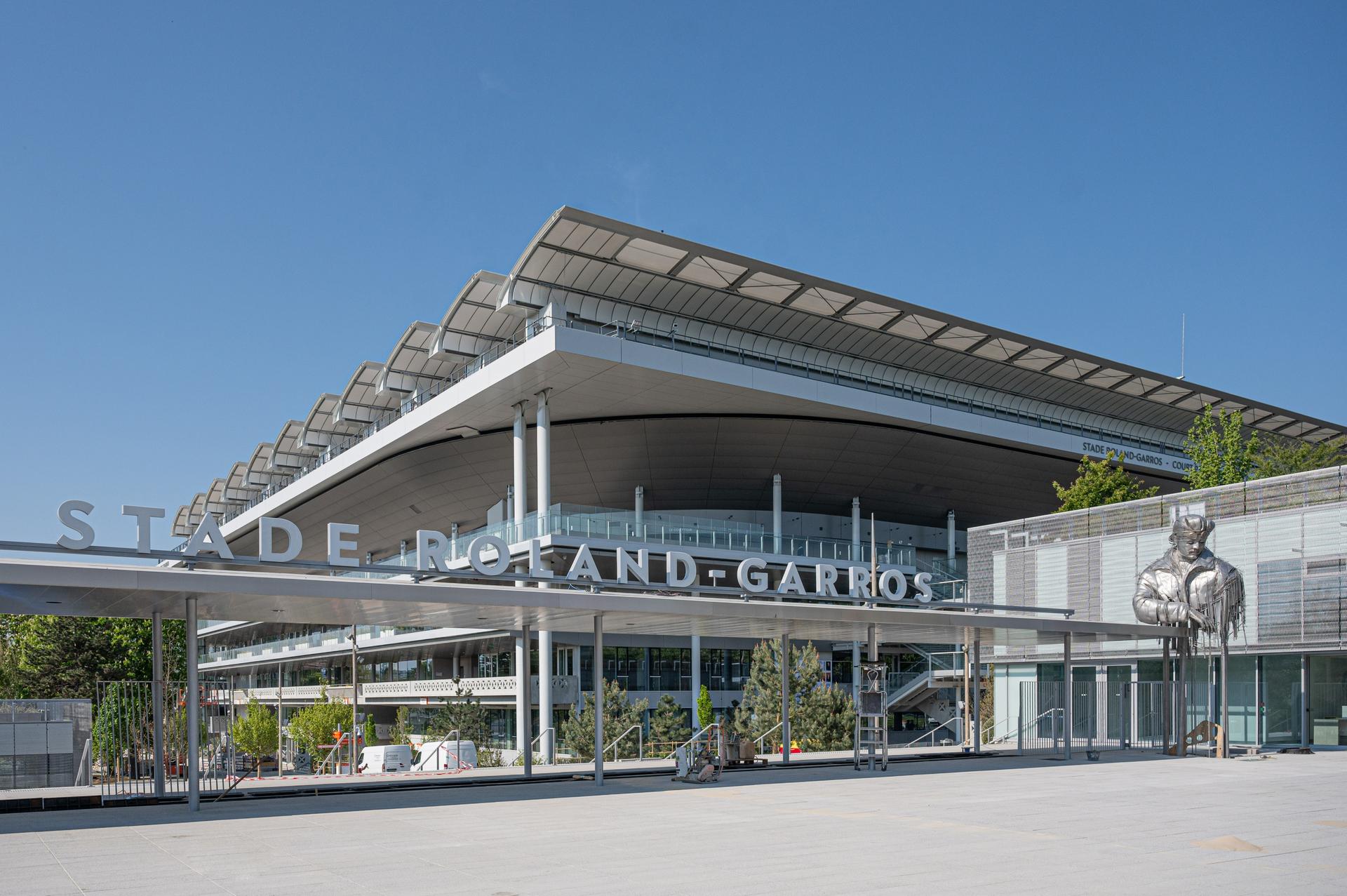 Roland Garros Stadium Backstage Tour in Paris - Image 1