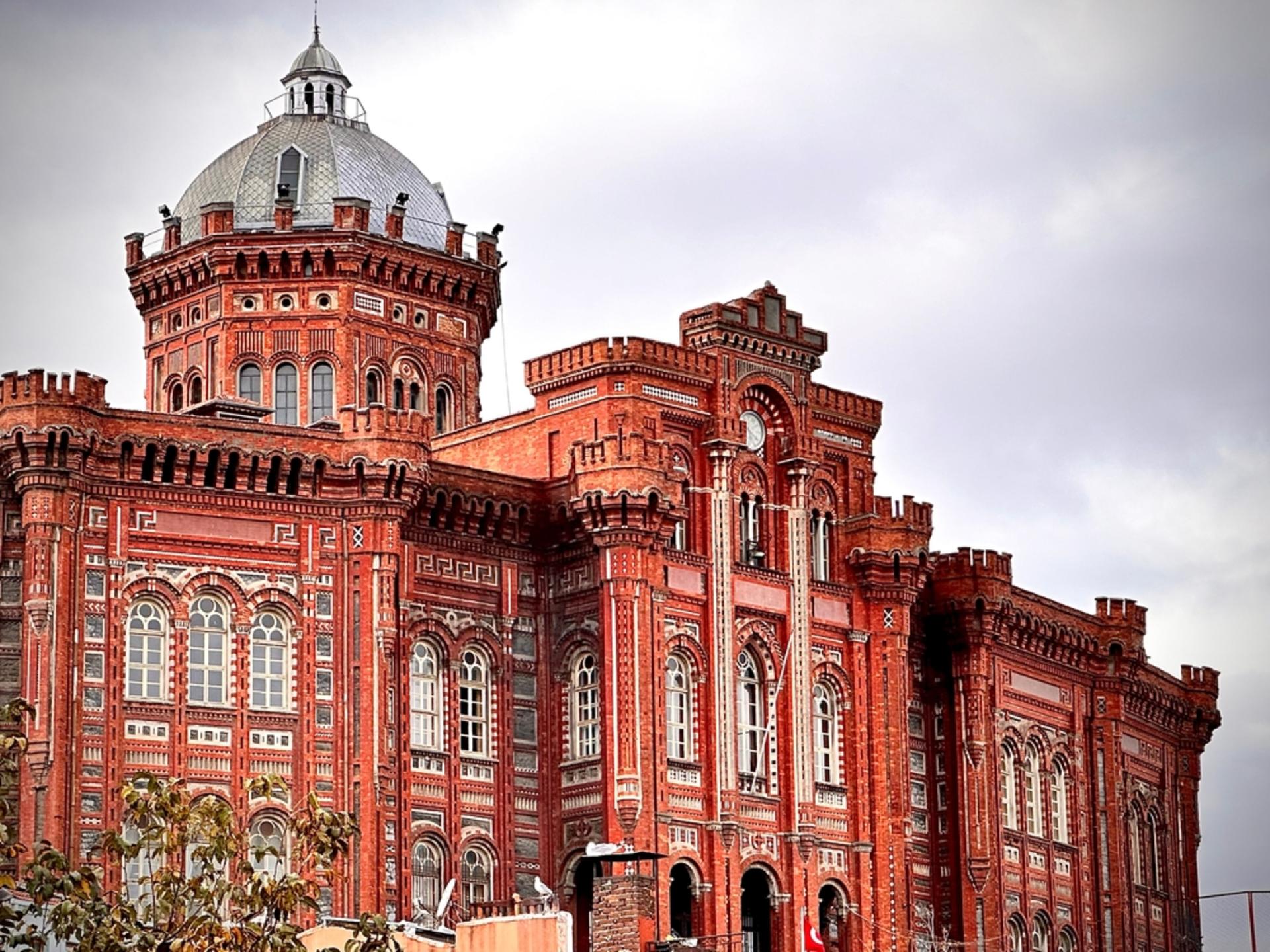 Fener and Balat Districts Walking Tour - Thumbnail 5